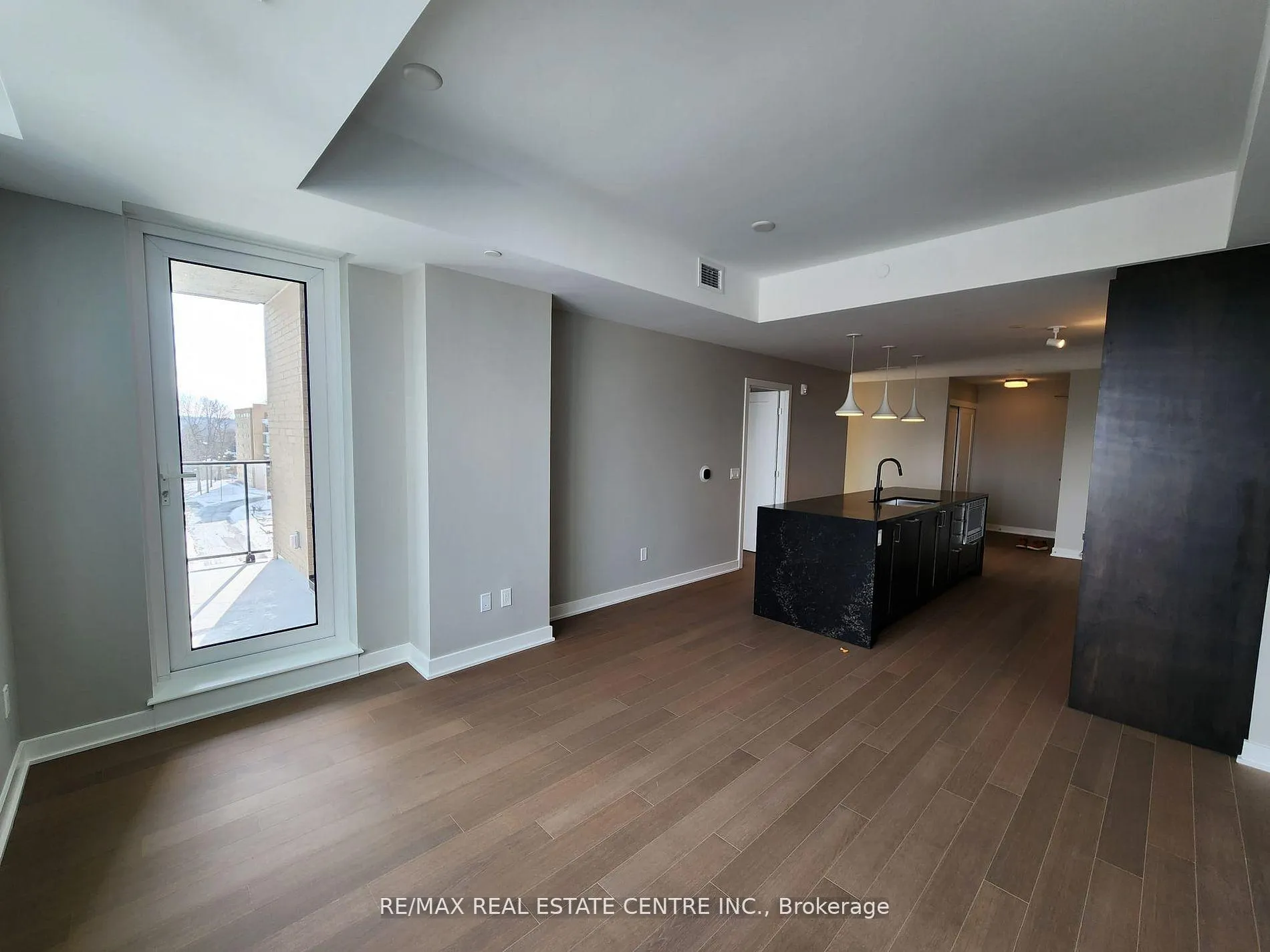 Photo 3 of Unit 608, 360 Deschatelets Avenue, Ottawa, Ottawa East — HOMEH