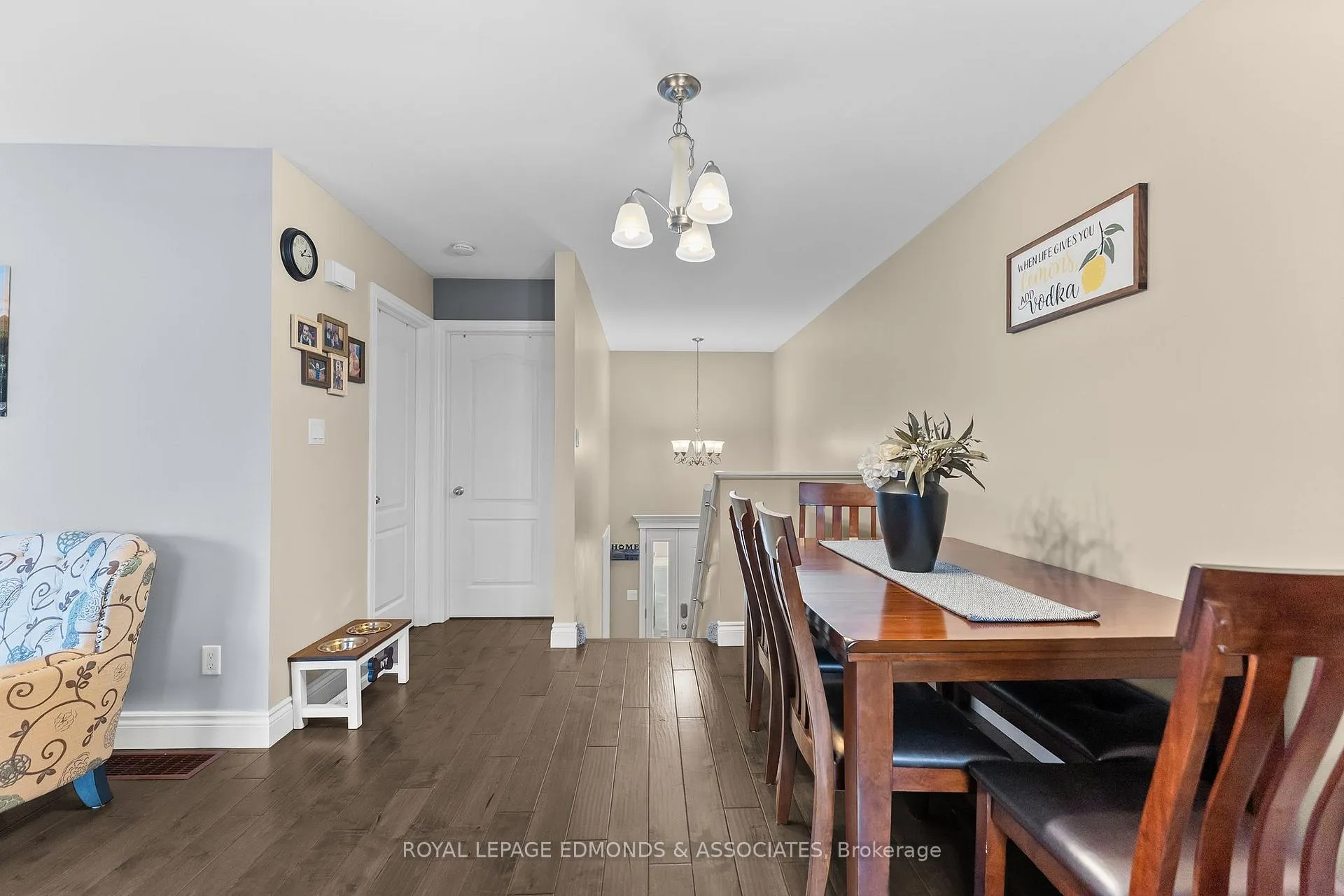 Photo 18 of 8 William Thomas Drive, Petawawa — HOMEH