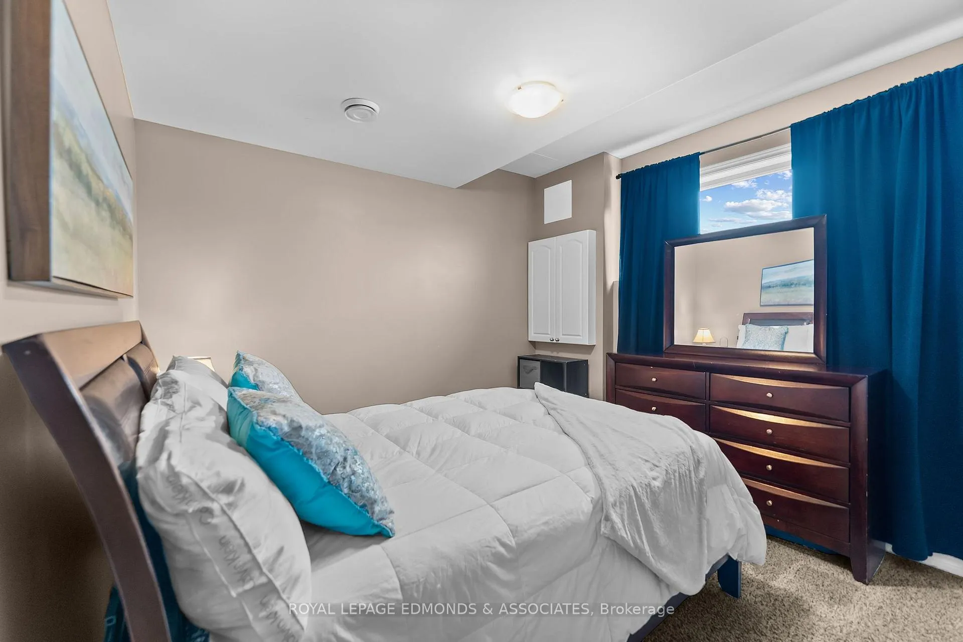 Photo 25 of 8 William Thomas Drive, Petawawa — HOMEH
