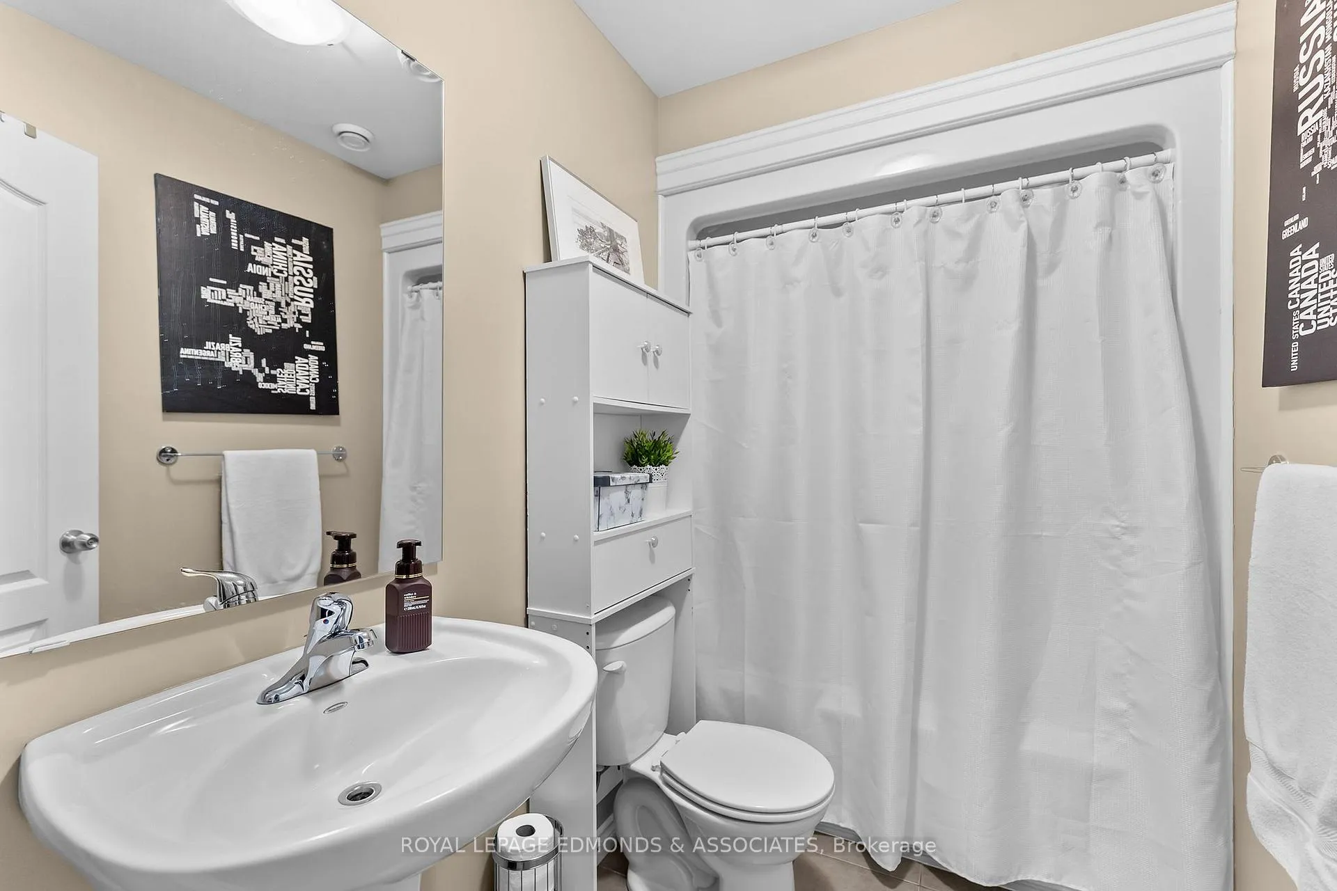 Photo 27 of 8 William Thomas Drive, Petawawa — HOMEH