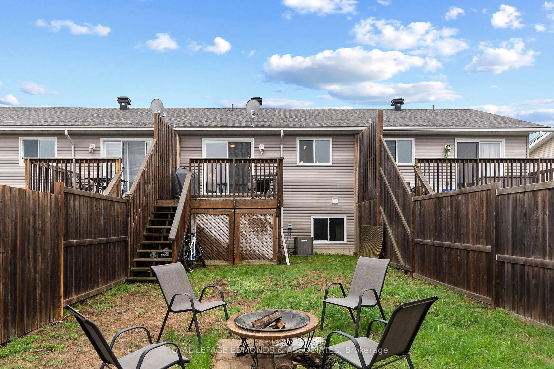 Photo 30 of 8 William Thomas Drive, Petawawa — HOMEH