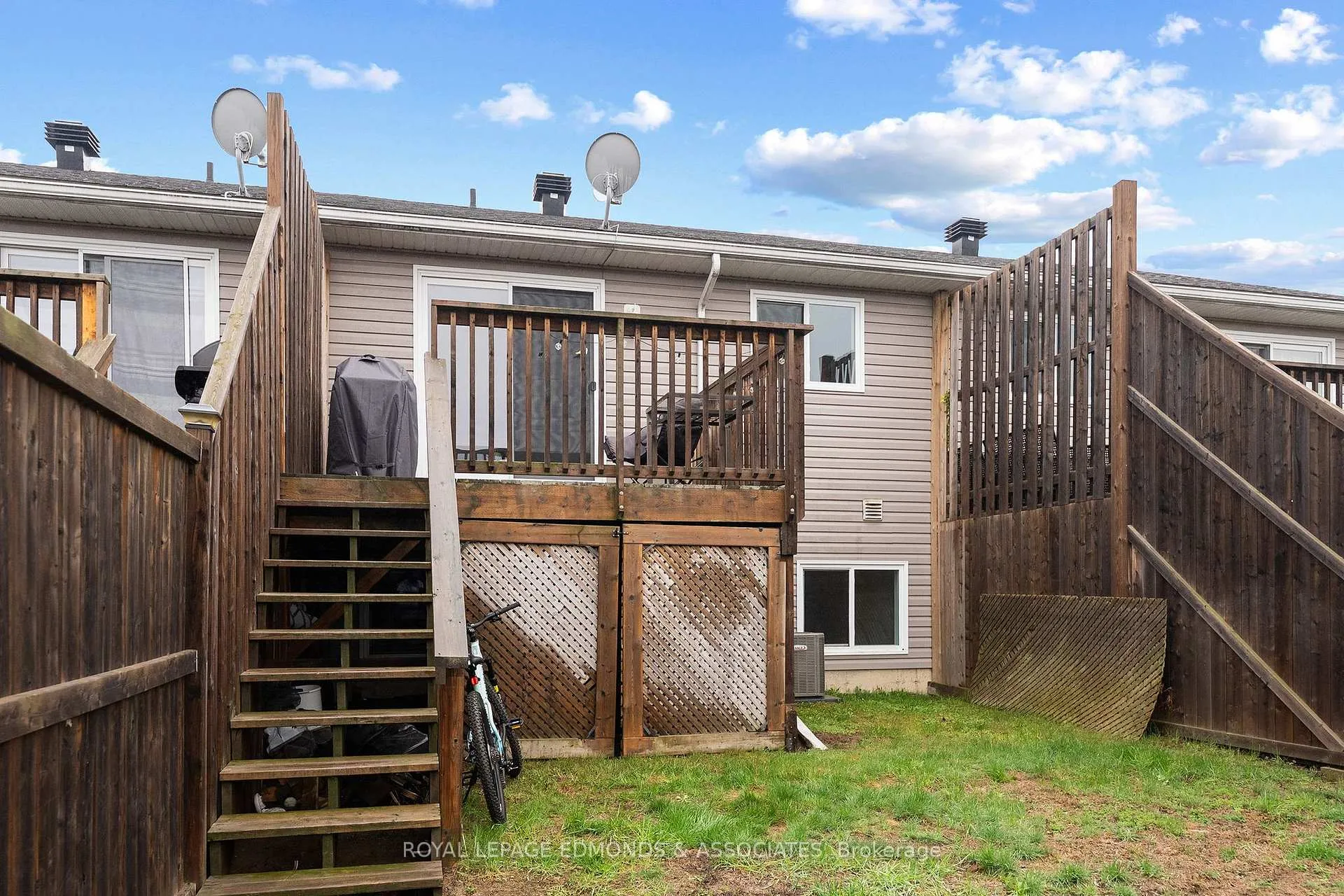 Photo 32 of 8 William Thomas Drive, Petawawa — HOMEH