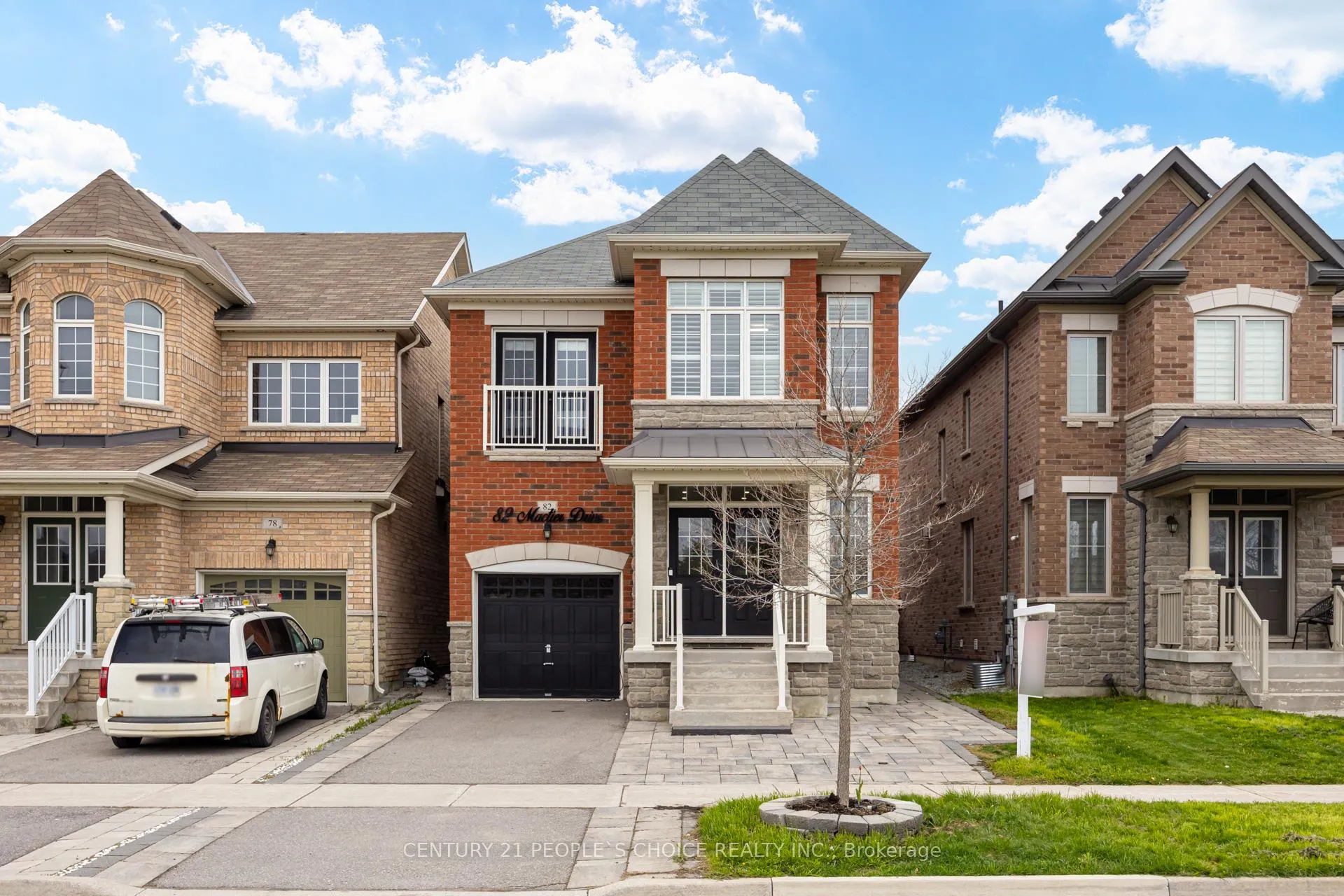 Photo 1 of 82 Mactier Drive, Vaughan, Kleinburg — HOMEH