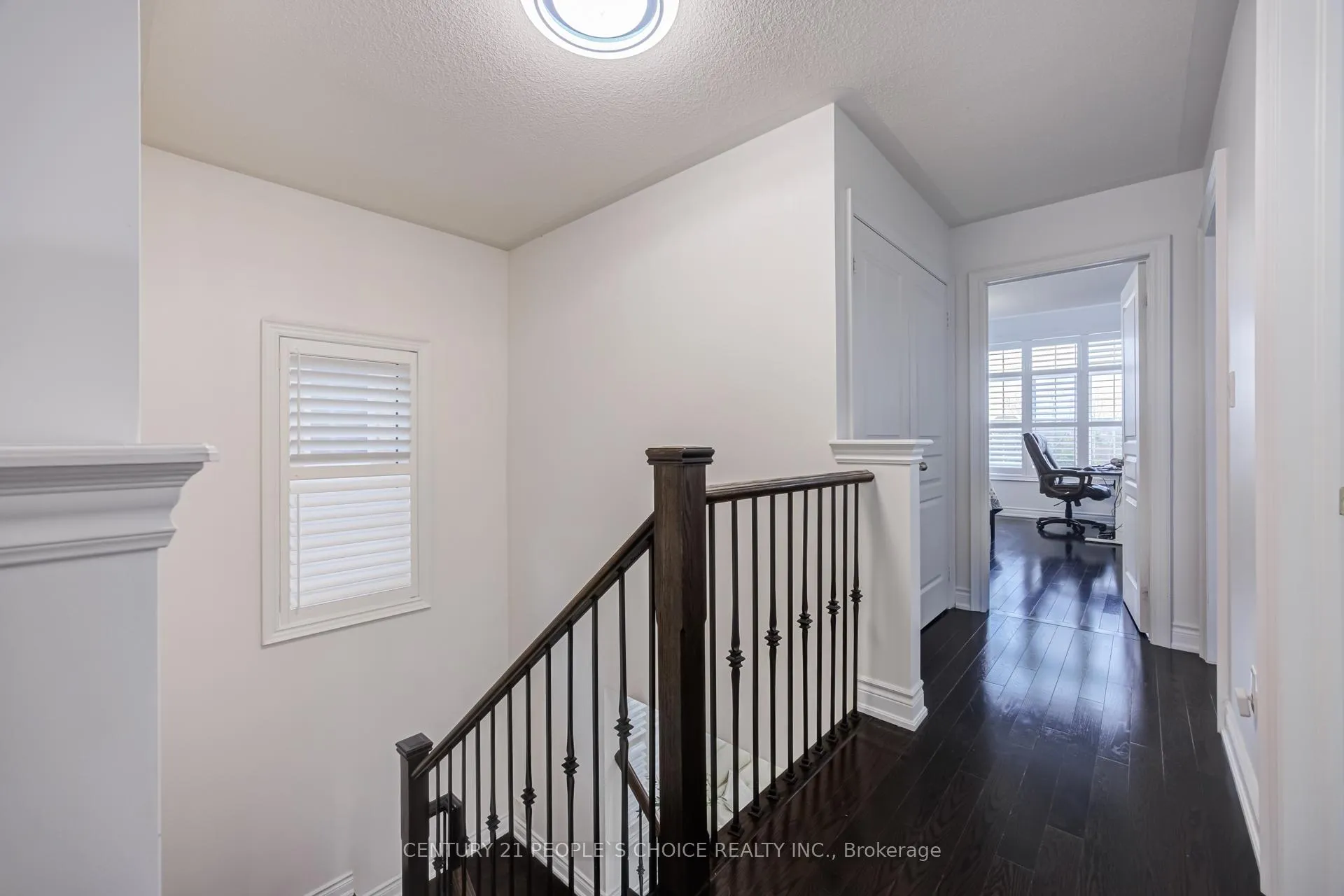 Photo 23 of 82 Mactier Drive, Vaughan, Kleinburg — HOMEH