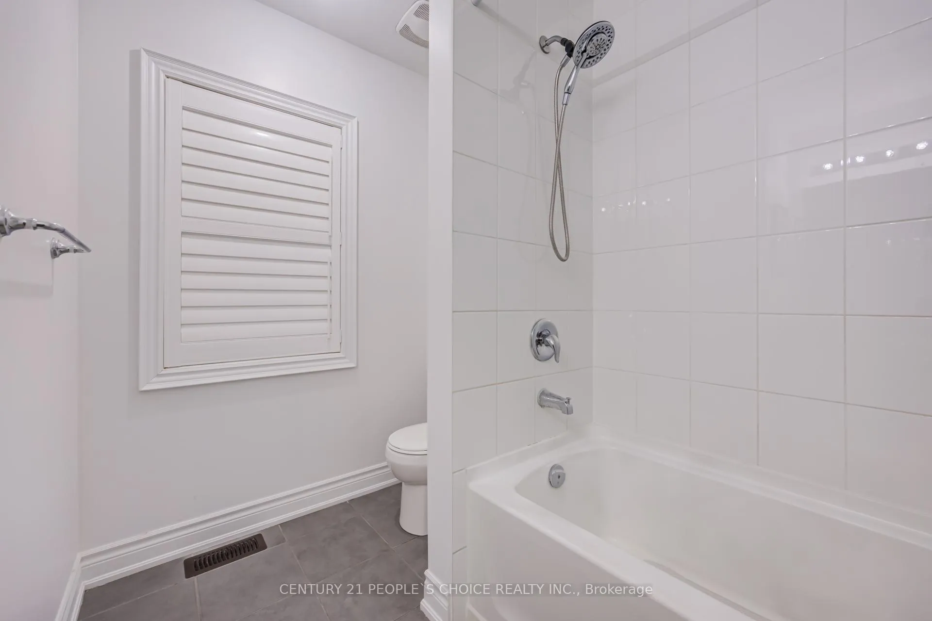 Photo 30 of 82 Mactier Drive, Vaughan, Kleinburg — HOMEH
