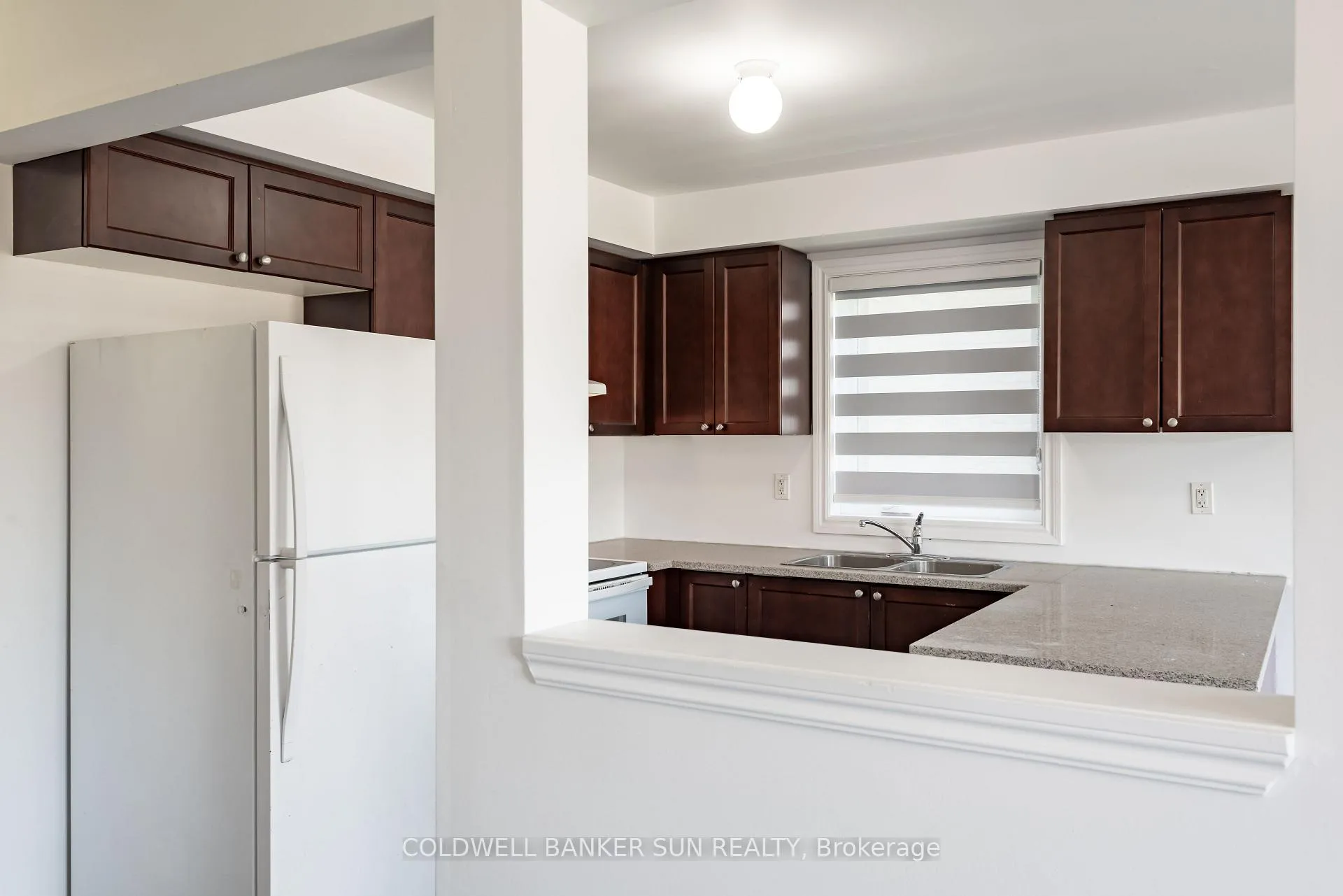 Photo 5 of 59 Todd Crescent, Southgate — HOMEH