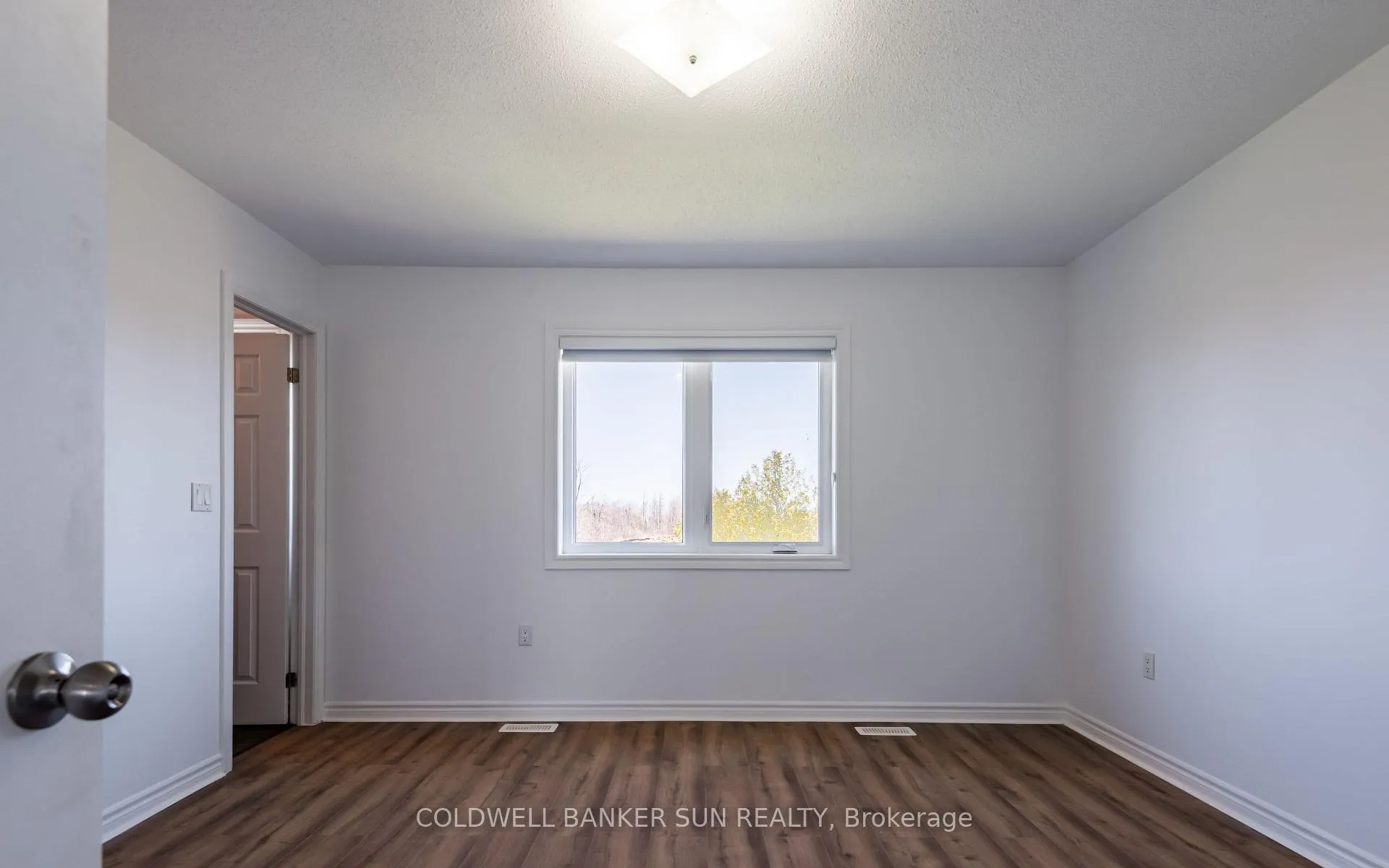 Photo 16 of 59 Todd Crescent, Southgate — HOMEH