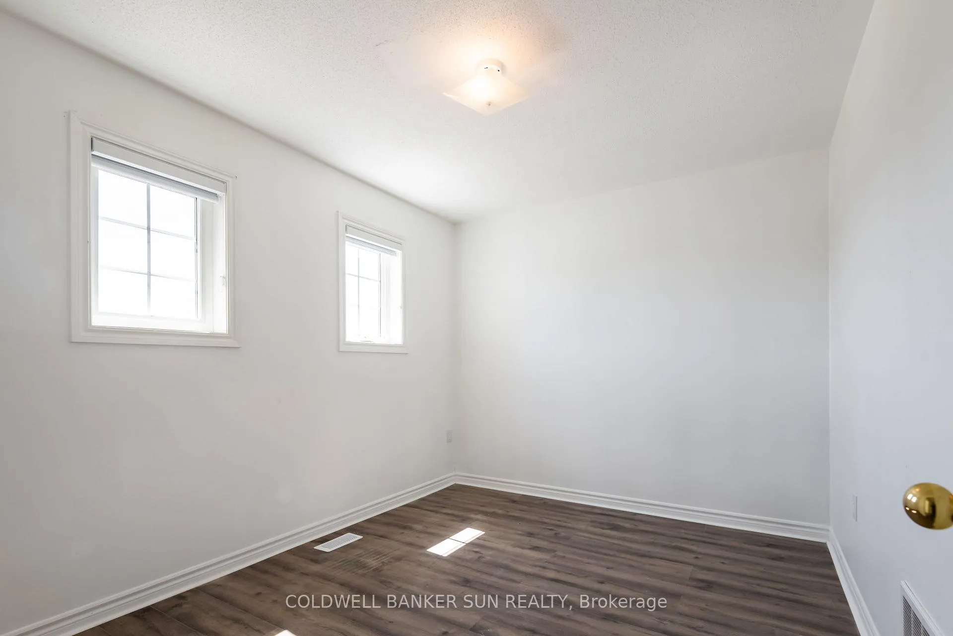 Photo 20 of 59 Todd Crescent, Southgate — HOMEH