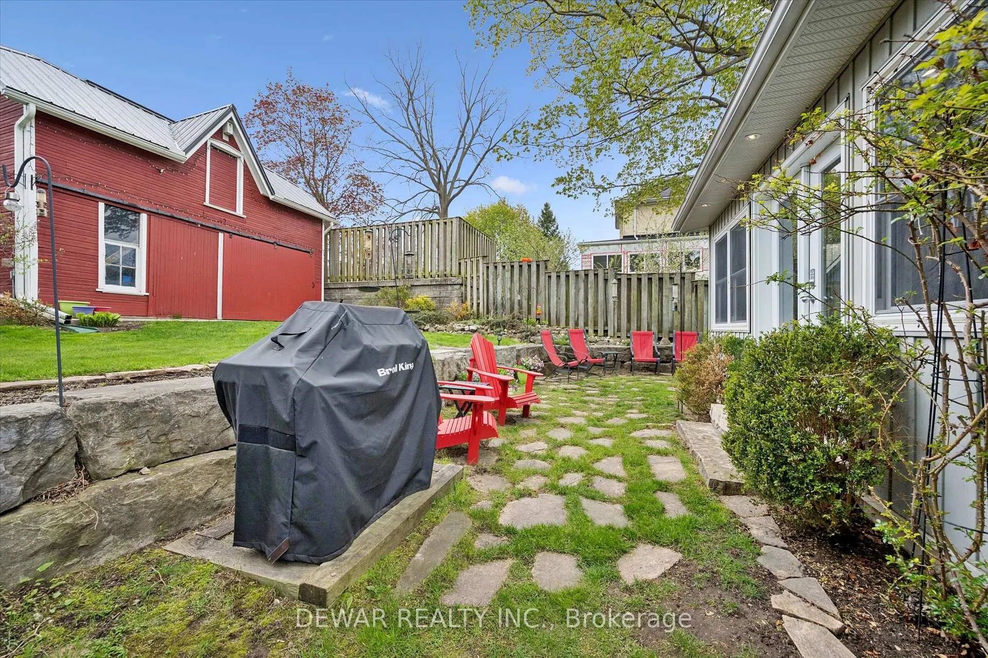 Photo 41 of 150 Walker Street, Cambridge — HOMEH