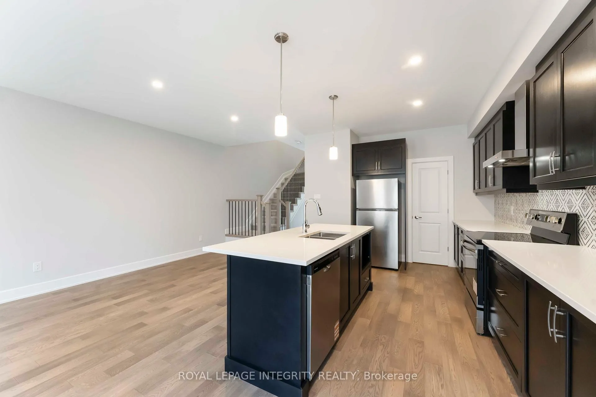 Photo 20 of 1166 Cope Drive, Ottawa, Stittsville (South) — HOMEH