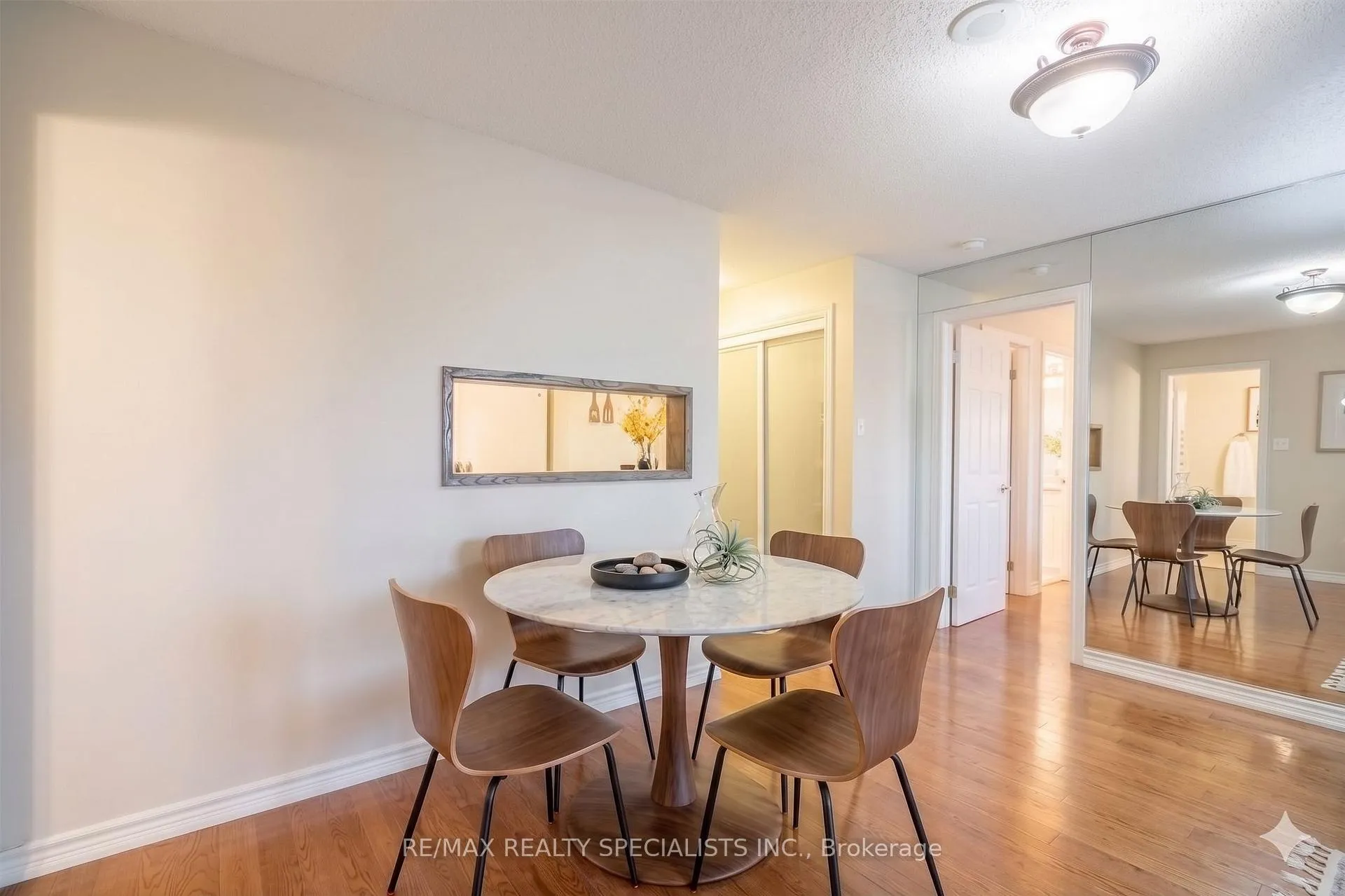 Photo 5 of Unit 219, 193 Lake Driveway Drive, Ajax, South West — HOMEH