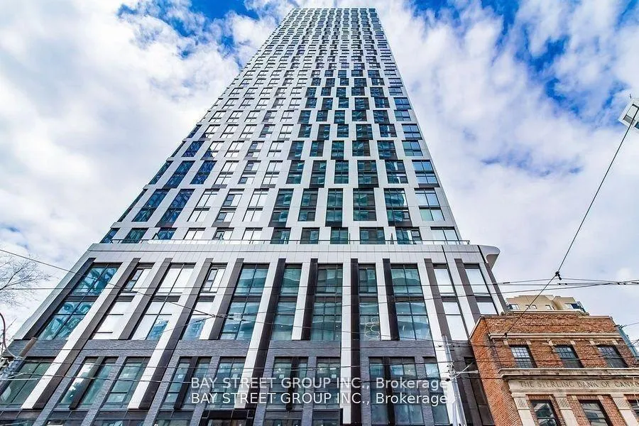 Front of Unit 2812, 252 Church Street