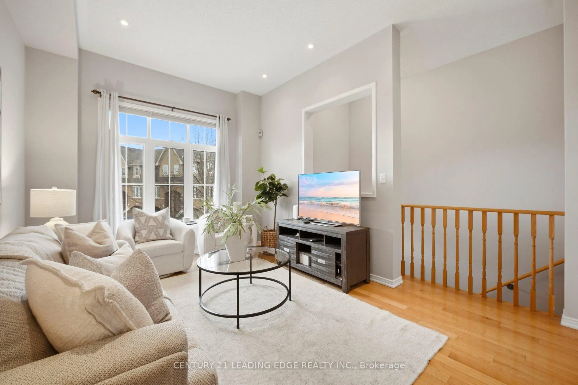 Photo 9 of Unit 14, 28 Burtonbury Lane, Ajax, Northeast Ajax — HOMEH