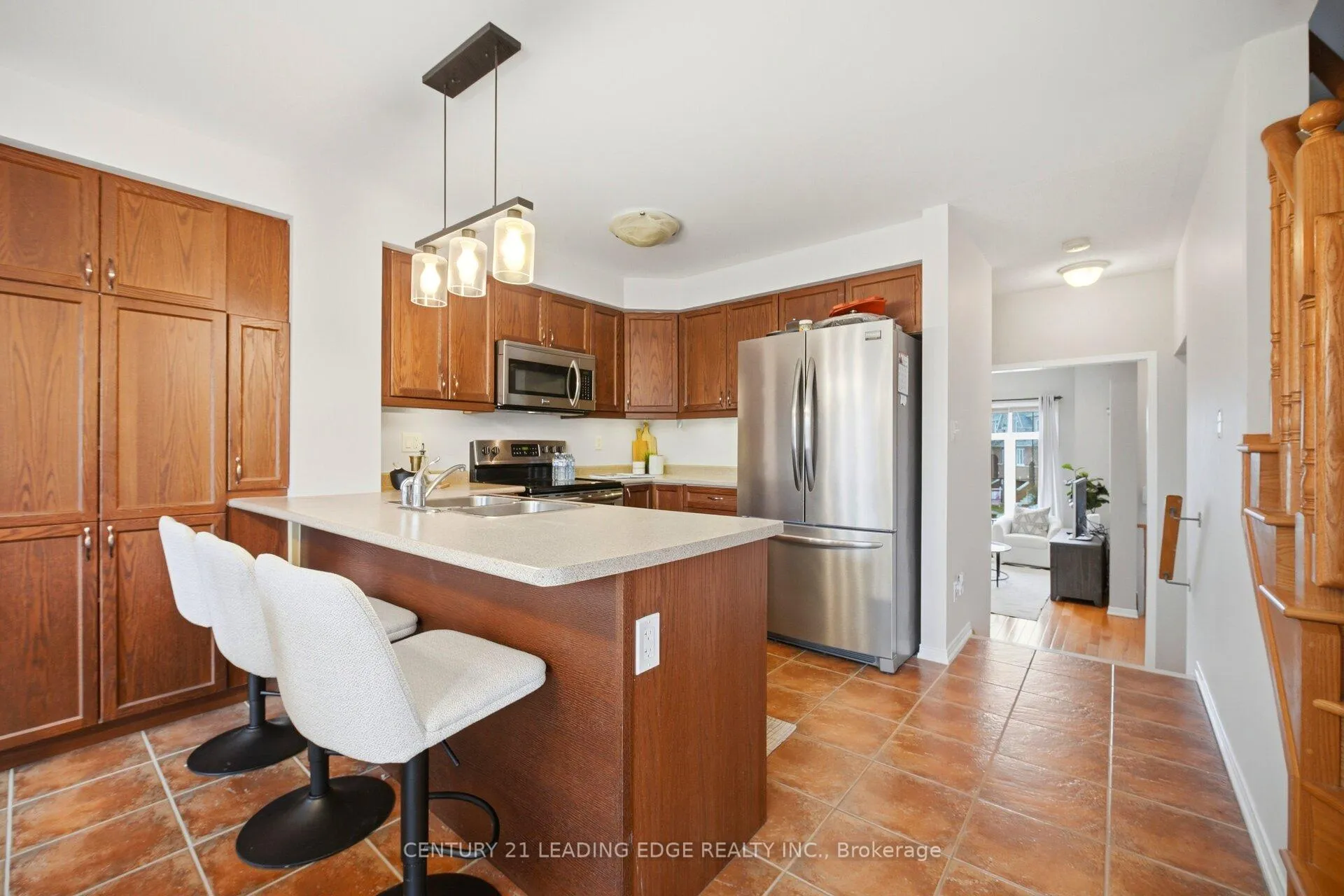 Photo 13 of Unit 14, 28 Burtonbury Lane, Ajax, Northeast Ajax — HOMEH