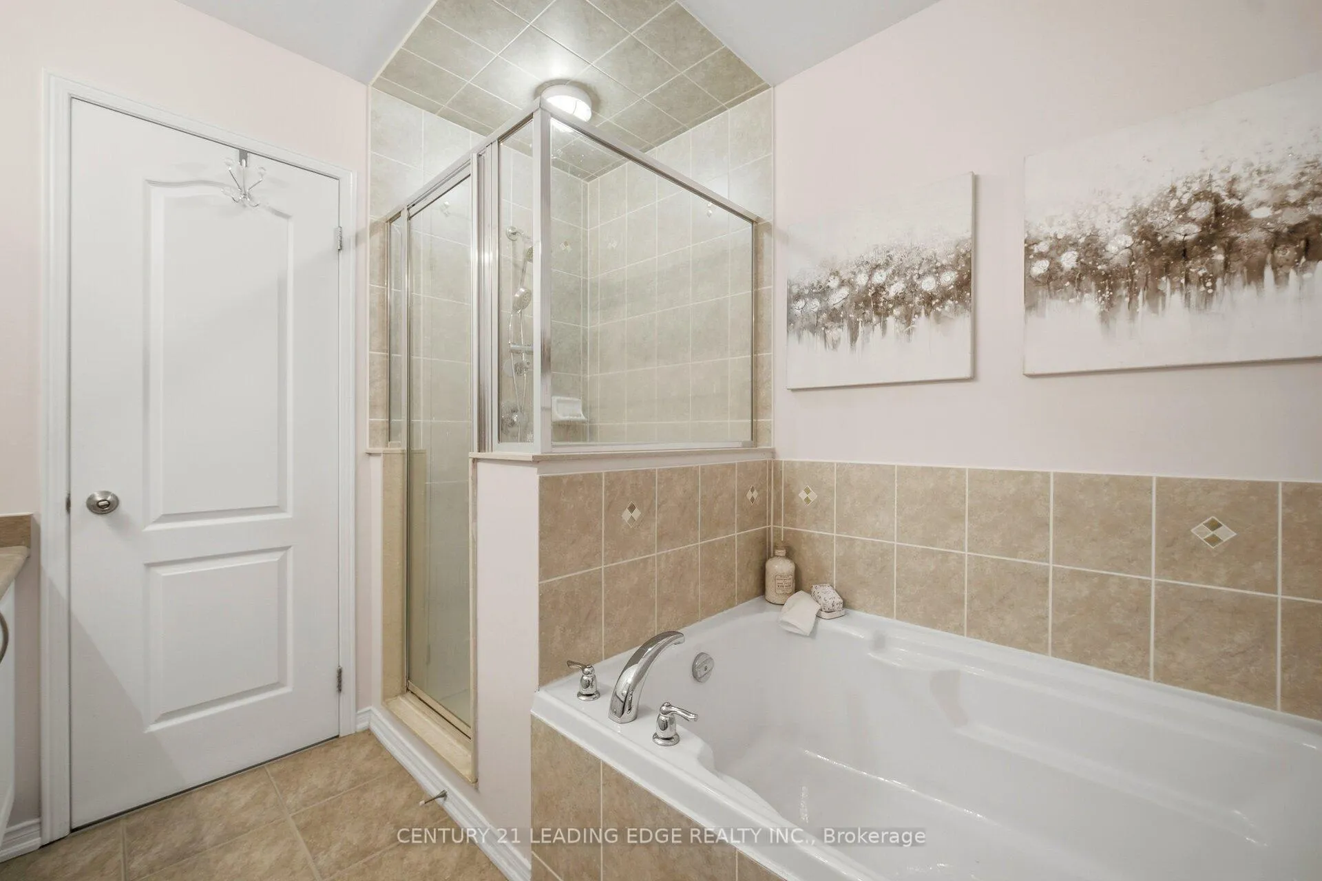 Photo 28 of Unit 14, 28 Burtonbury Lane, Ajax, Northeast Ajax — HOMEH