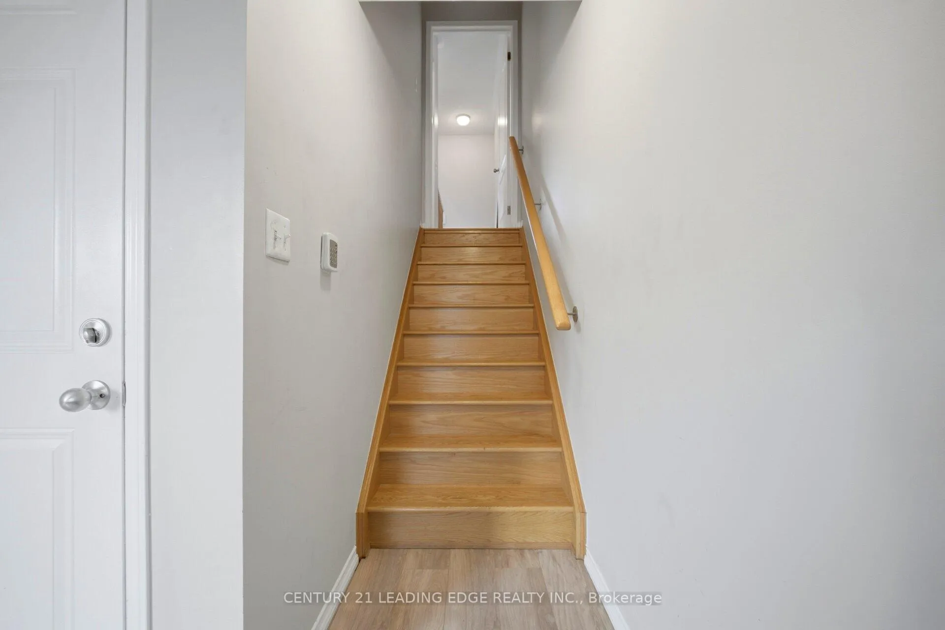 Photo 33 of Unit 14, 28 Burtonbury Lane, Ajax, Northeast Ajax — HOMEH
