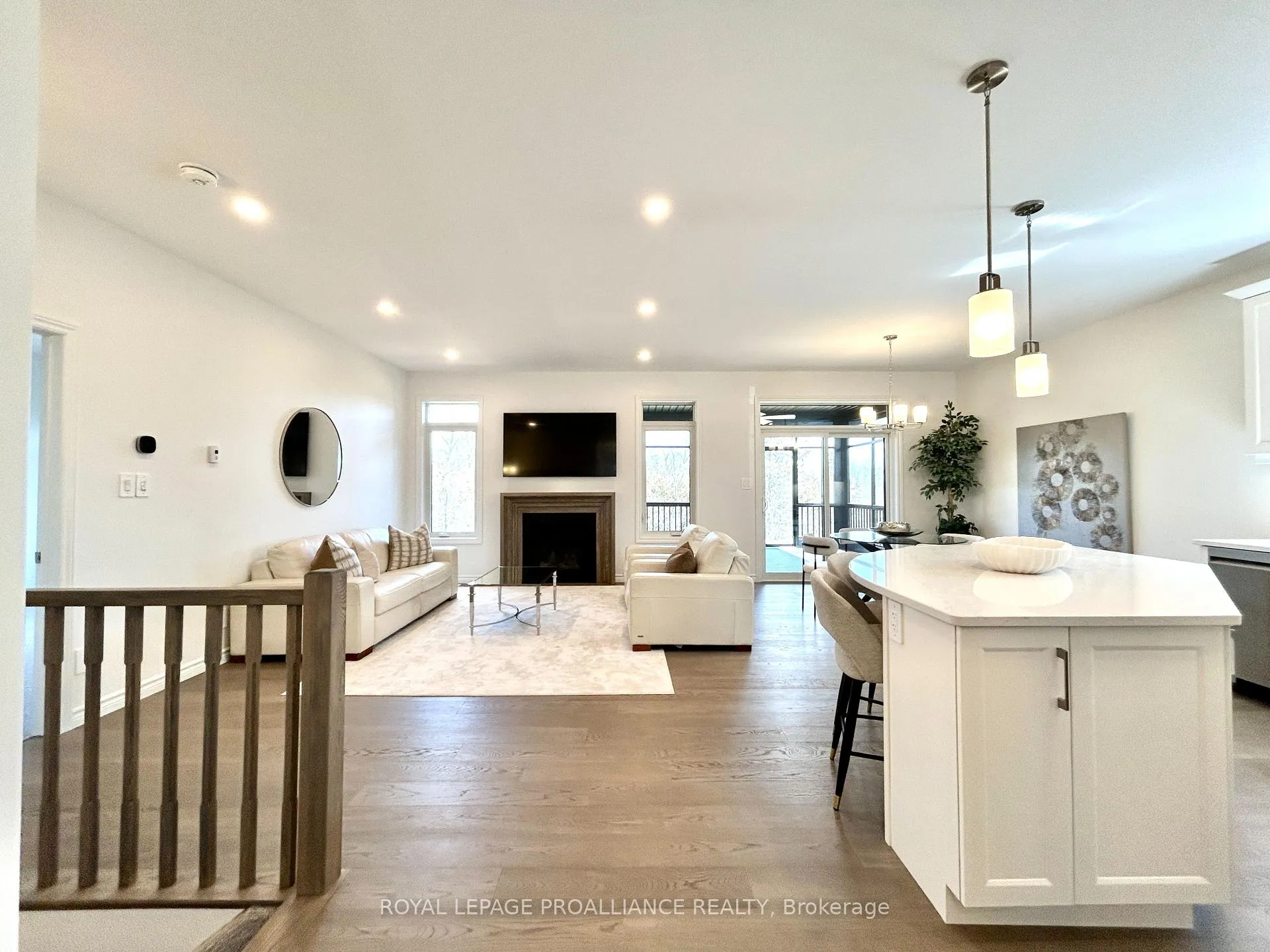 Photo 2 of 134 Stonecrest Boulevard, Quinte West, Sidney Ward — HOMEH