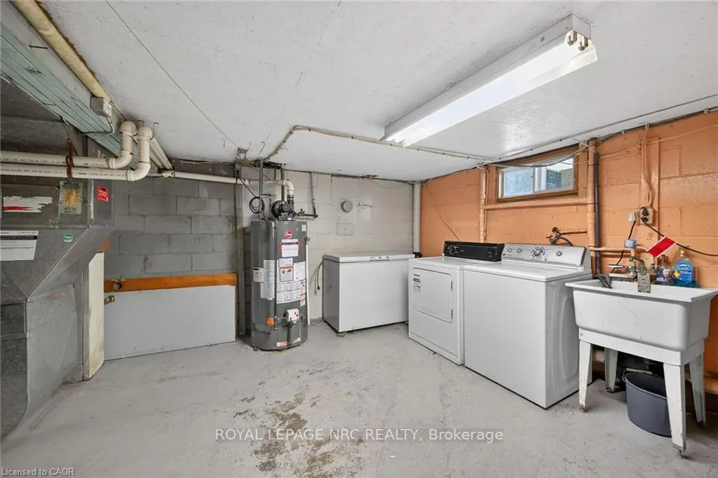 Photo 25 of 45 Leckie Avenue, Hamilton, Stoney Creek Mountain — HOMEH