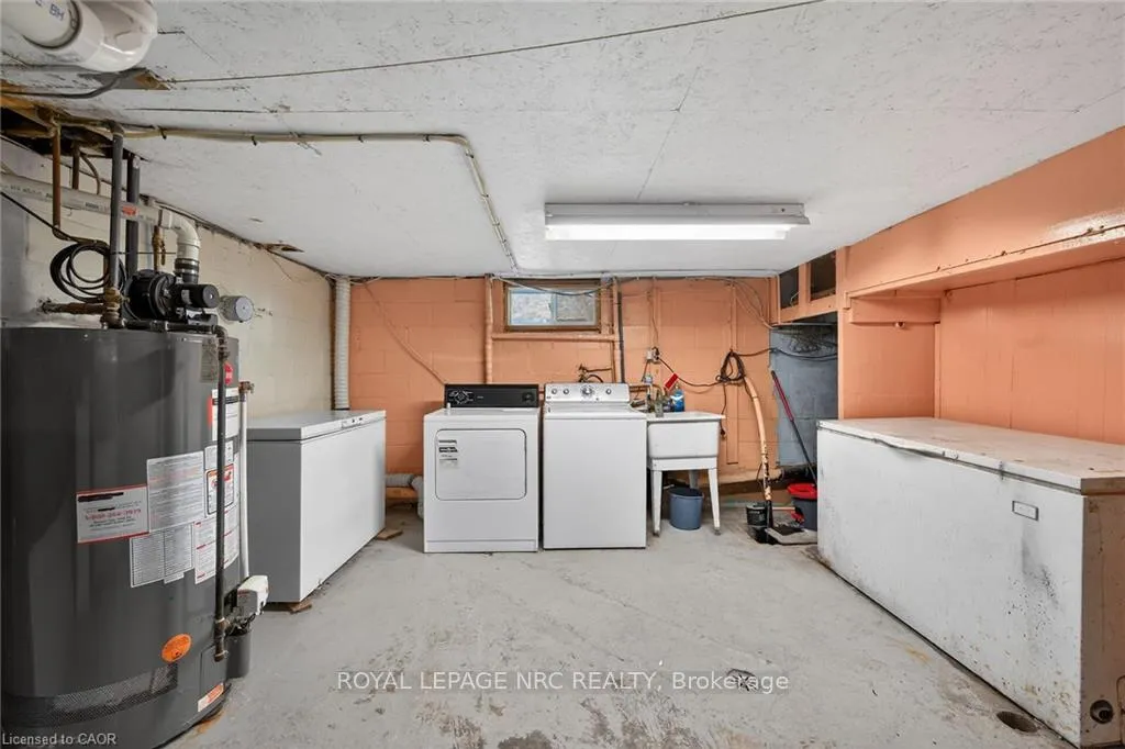 Photo 27 of 45 Leckie Avenue, Hamilton, Stoney Creek Mountain — HOMEH