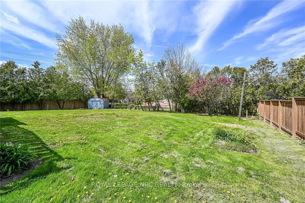 Photo 35 of 45 Leckie Avenue, Hamilton, Stoney Creek Mountain — HOMEH