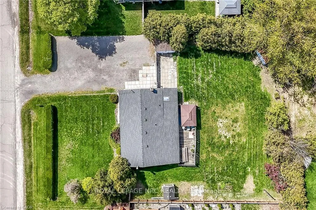 Photo 43 of 45 Leckie Avenue, Hamilton, Stoney Creek Mountain — HOMEH