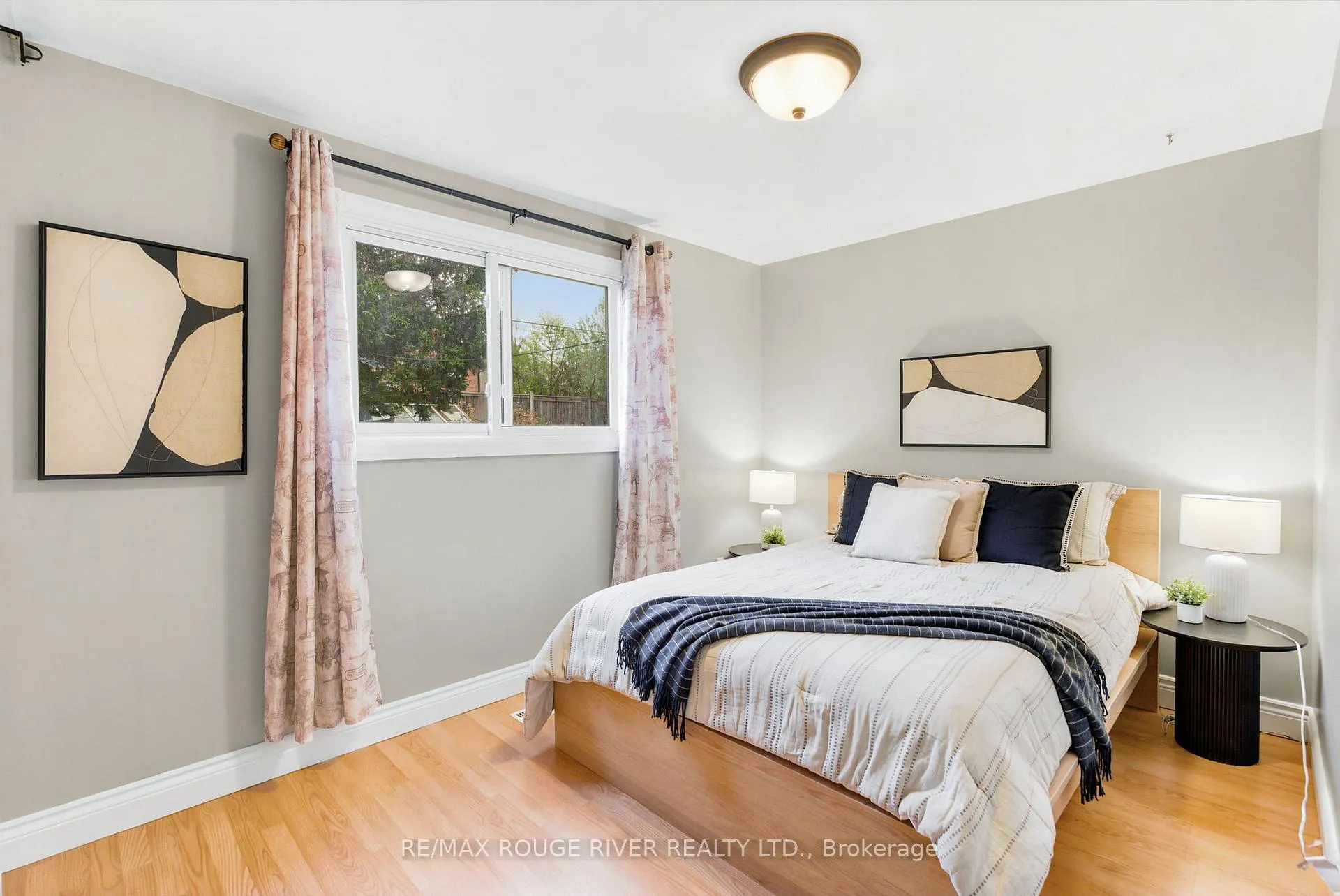 Photo 17 of 1125 Byron Street S, Whitby, Downtown Whitby — HOMEH