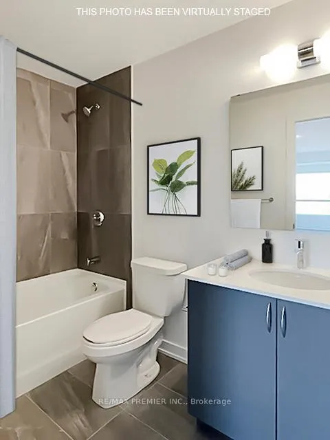 Photo 11 of Unit 806, 56 Lakeside Terrace, Barrie, Little Lake — HOMEH