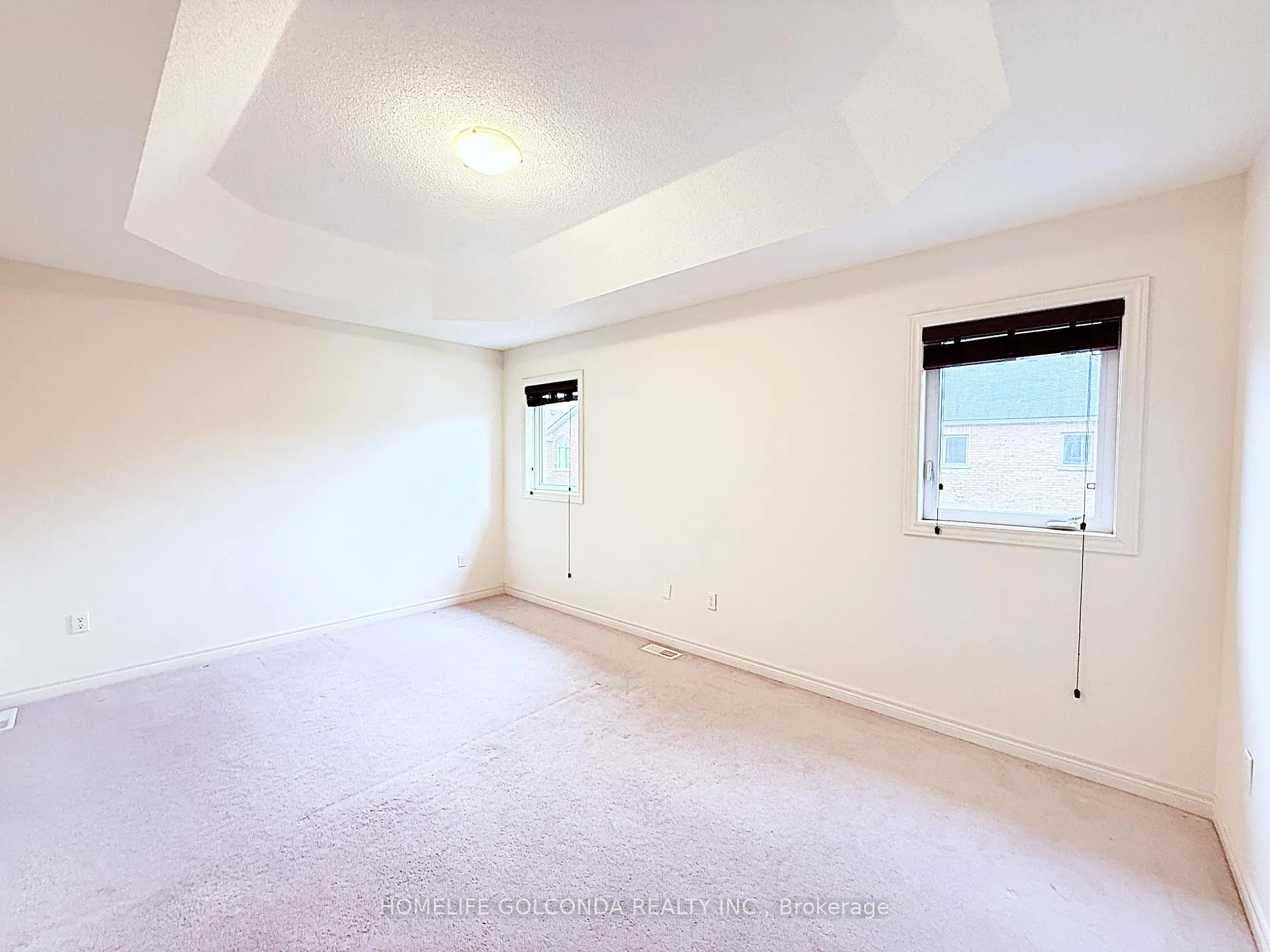 Photo 12 of 21 Chokecherry Crescent, Markham, Wismer — HOMEH