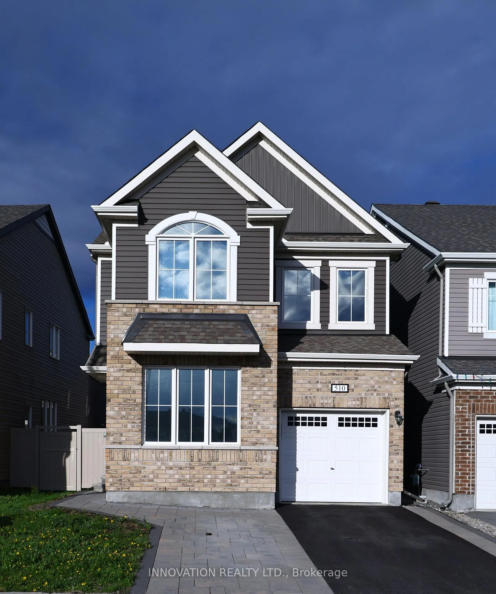Front of 510 Chimney Corner Terrace