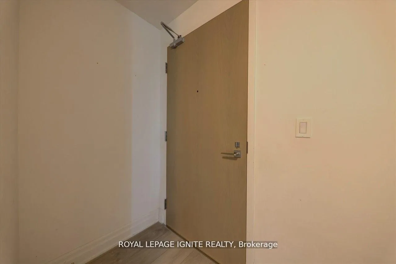 Photo 7 of Unit 322, 10 Rouge Valley Drive W, Markham, Unionville — HOMEH