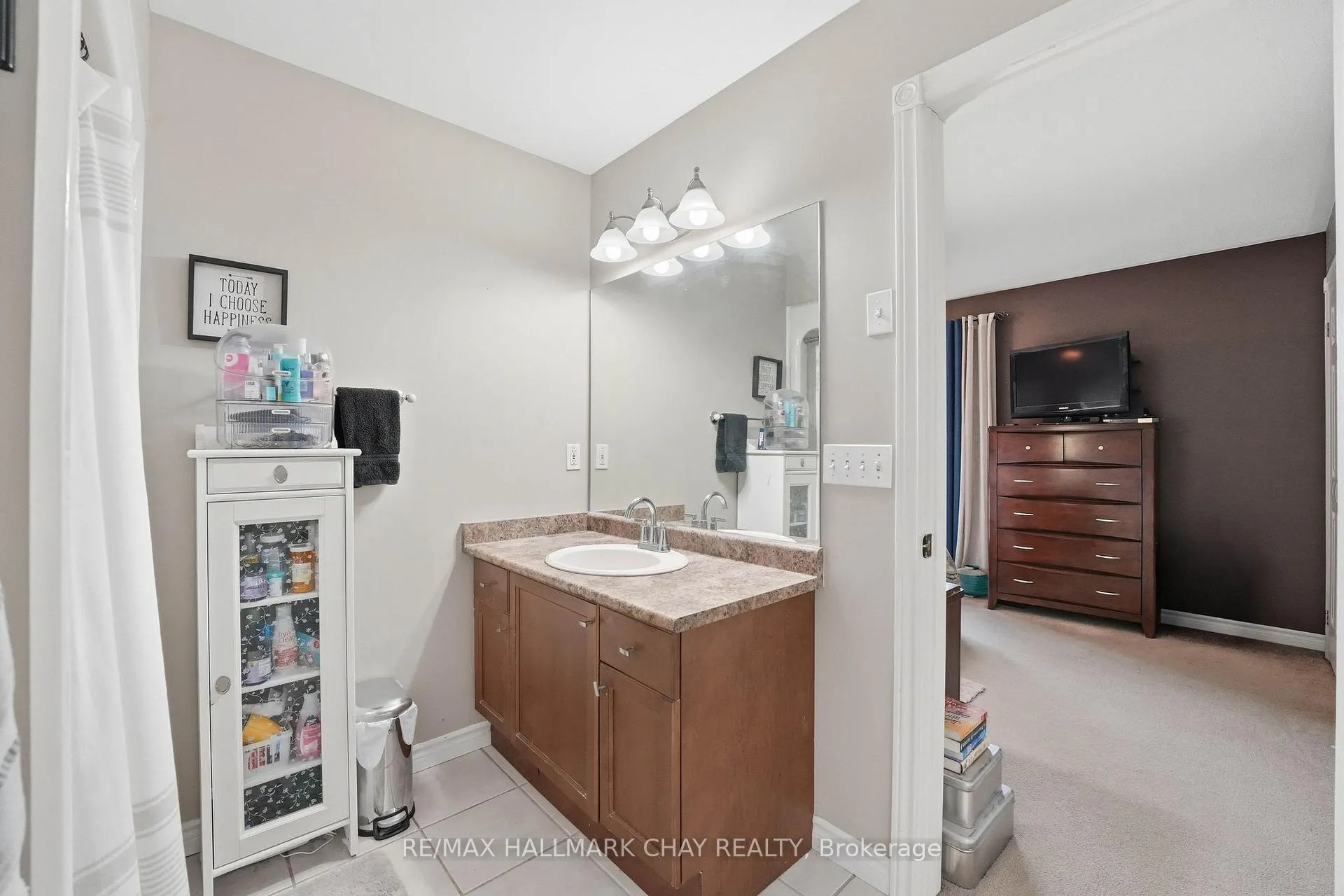 Photo 13 of 94 Ruffet Drive, Barrie, Edgehill Drive — HOMEH