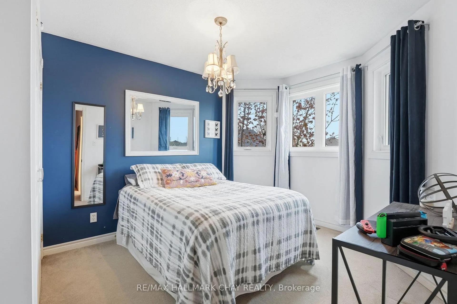 Photo 15 of 94 Ruffet Drive, Barrie, Edgehill Drive — HOMEH