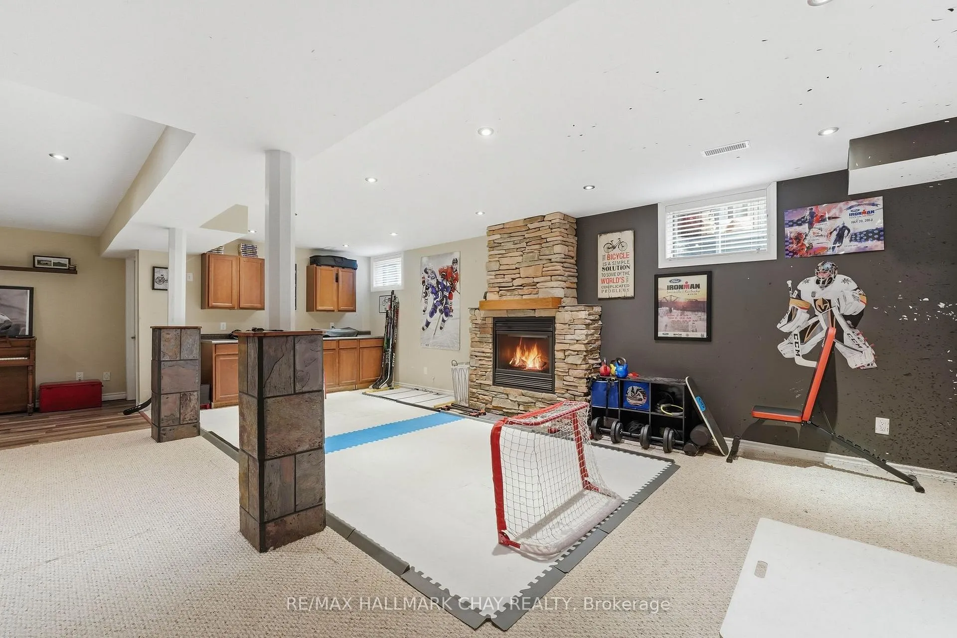 Photo 20 of 94 Ruffet Drive, Barrie, Edgehill Drive — HOMEH