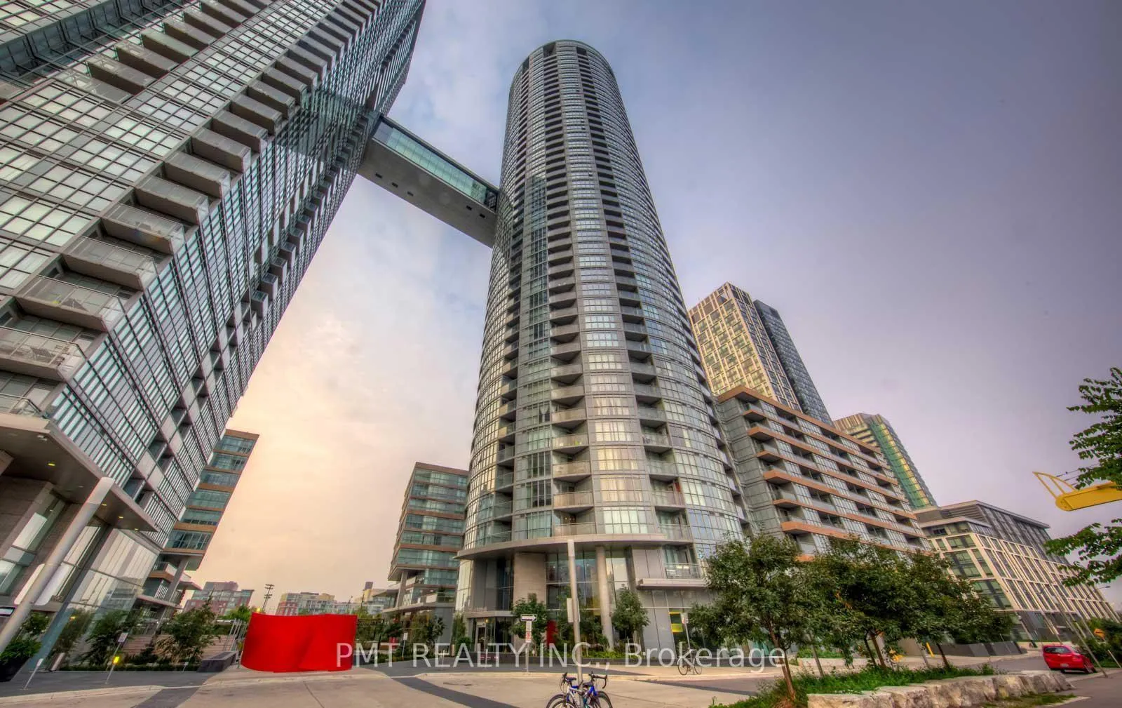 Front of Unit 323, 21 Iceboat Terrace