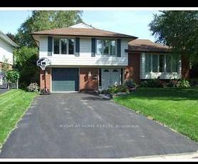 Photo 1 of 253 Strathcona Drive, Burlington, Shoreacres — HOMEH