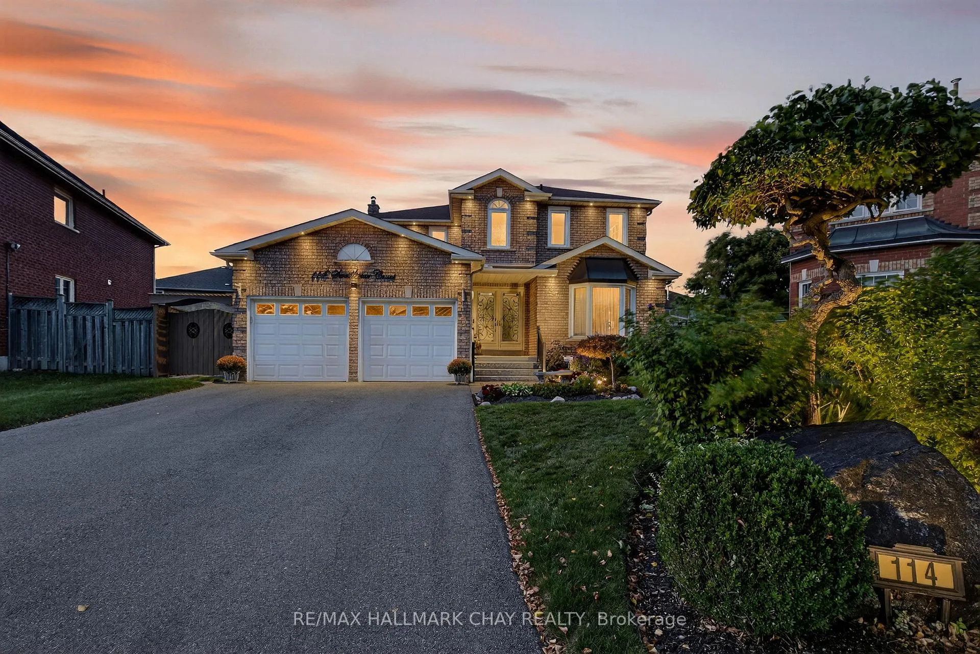 Photo 1 of 114 Sweetbriar Court, Pickering, Highbush — HOMEH