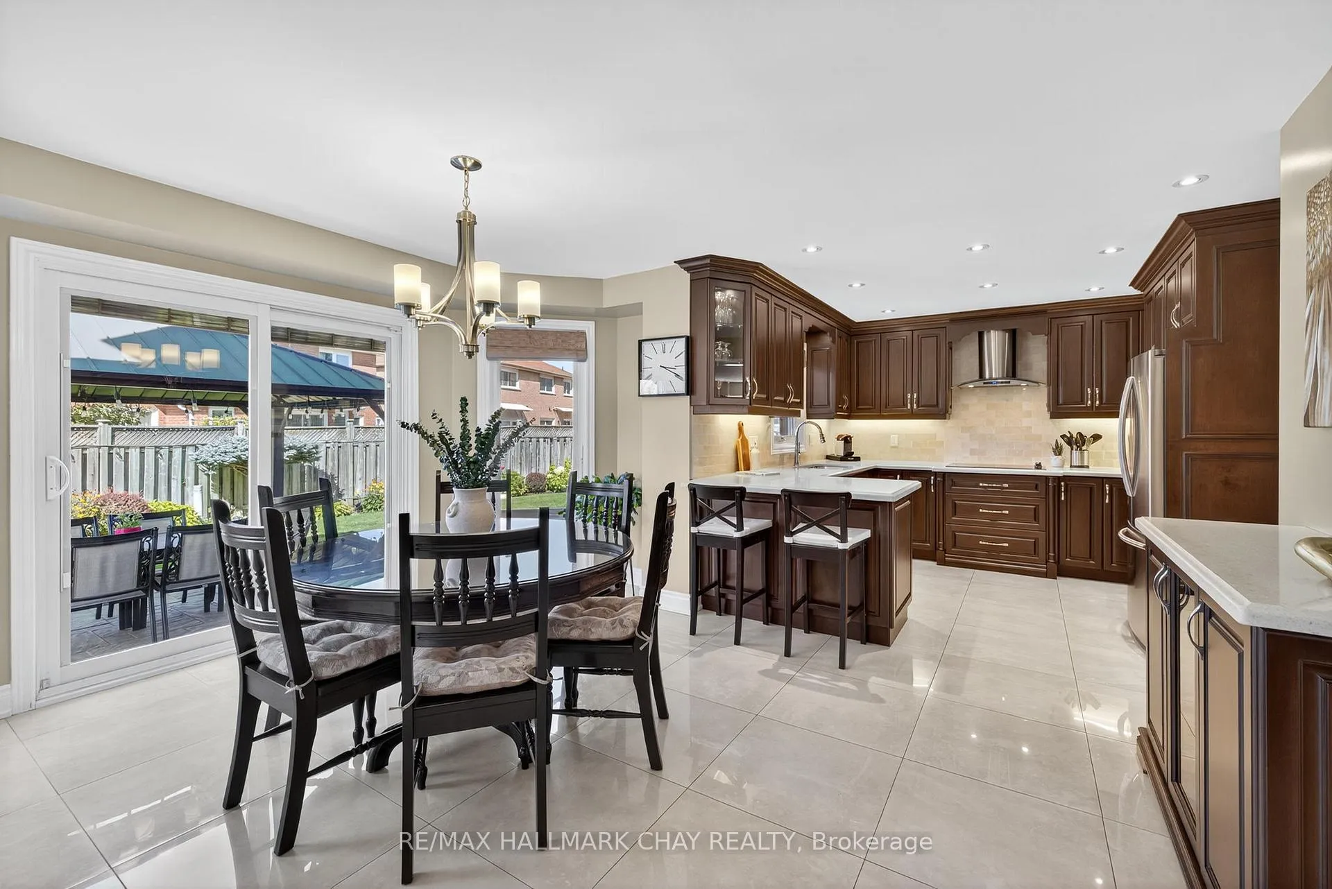Photo 11 of 114 Sweetbriar Court, Pickering, Highbush — HOMEH