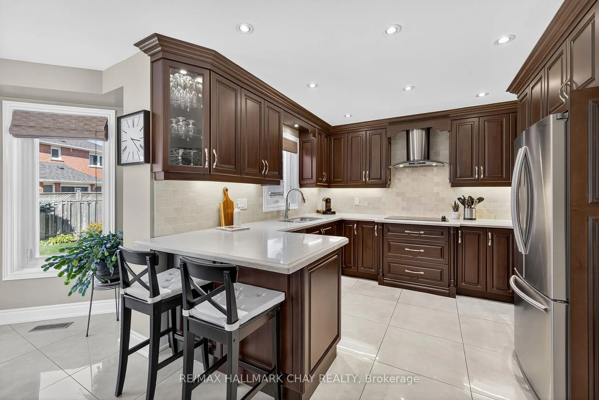 Photo 12 of 114 Sweetbriar Court, Pickering, Highbush — HOMEH