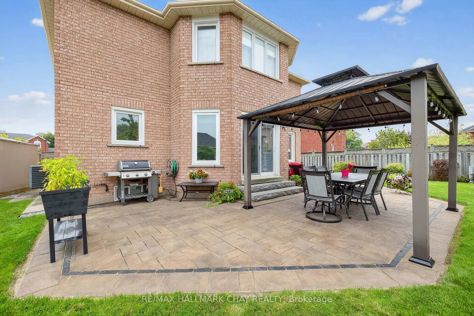 Photo 31 of 114 Sweetbriar Court, Pickering, Highbush — HOMEH