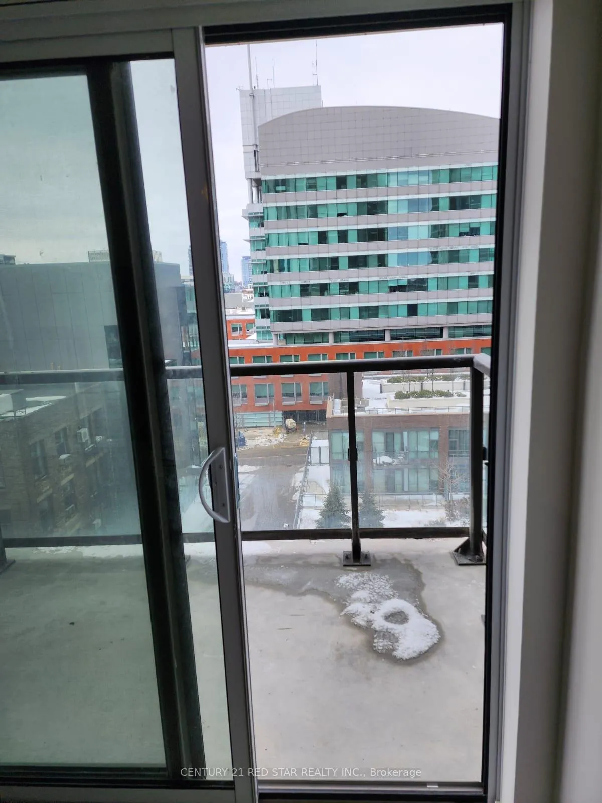 Photo 8 of Unit 601, 55 Duke Street W, Kitchener, City Commercial Core — HOMEH