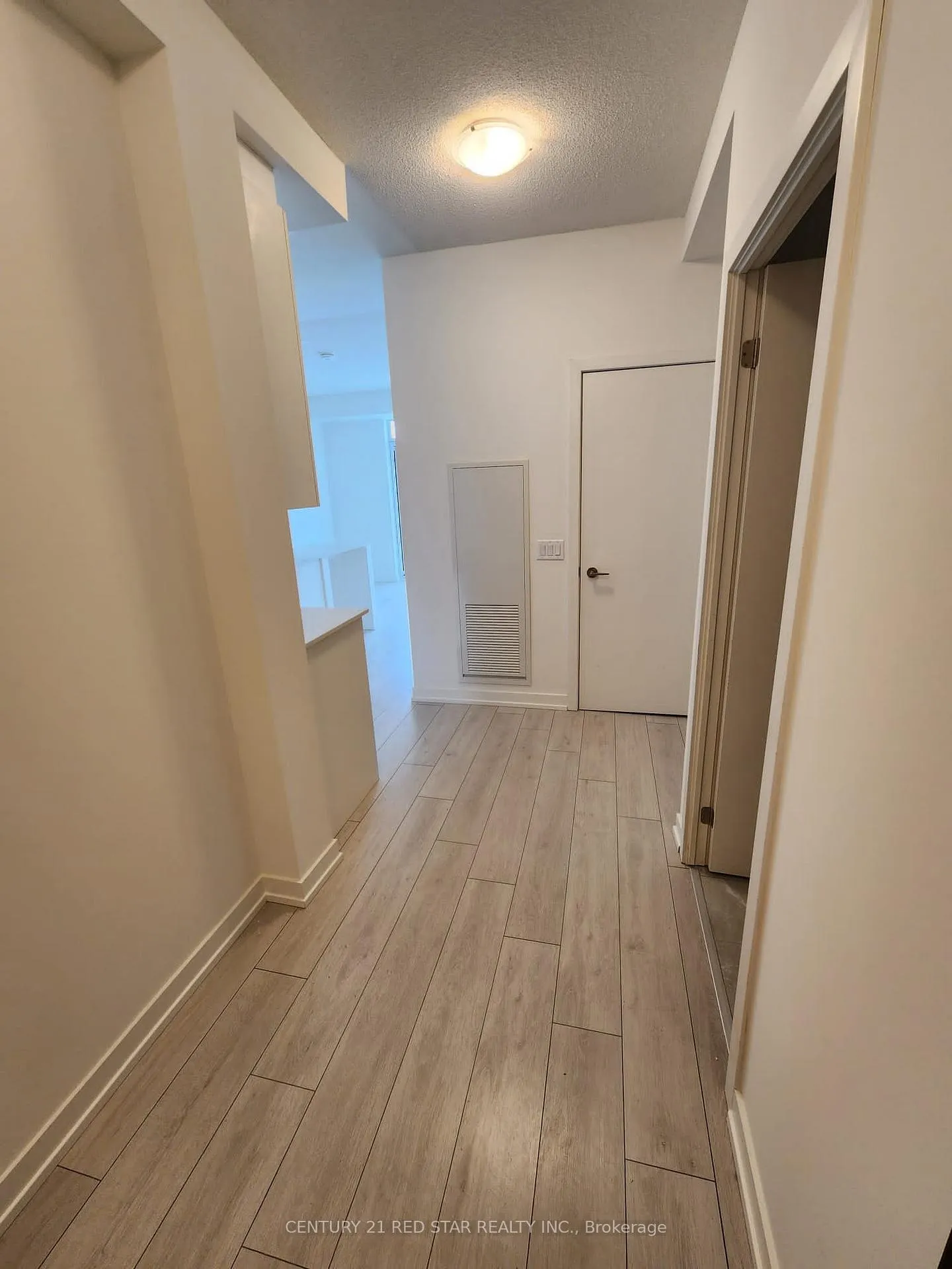 Photo 16 of Unit 601, 55 Duke Street W, Kitchener, City Commercial Core — HOMEH