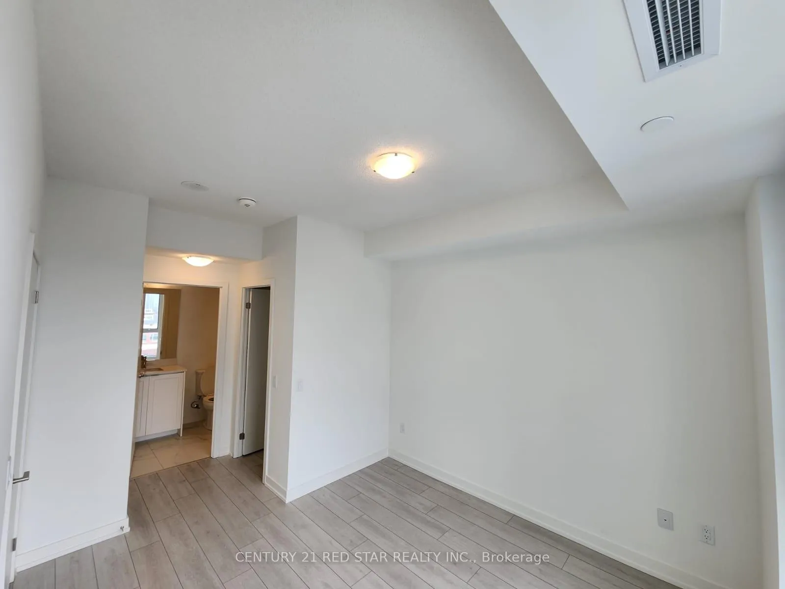 Photo 20 of Unit 601, 55 Duke Street W, Kitchener, City Commercial Core — HOMEH
