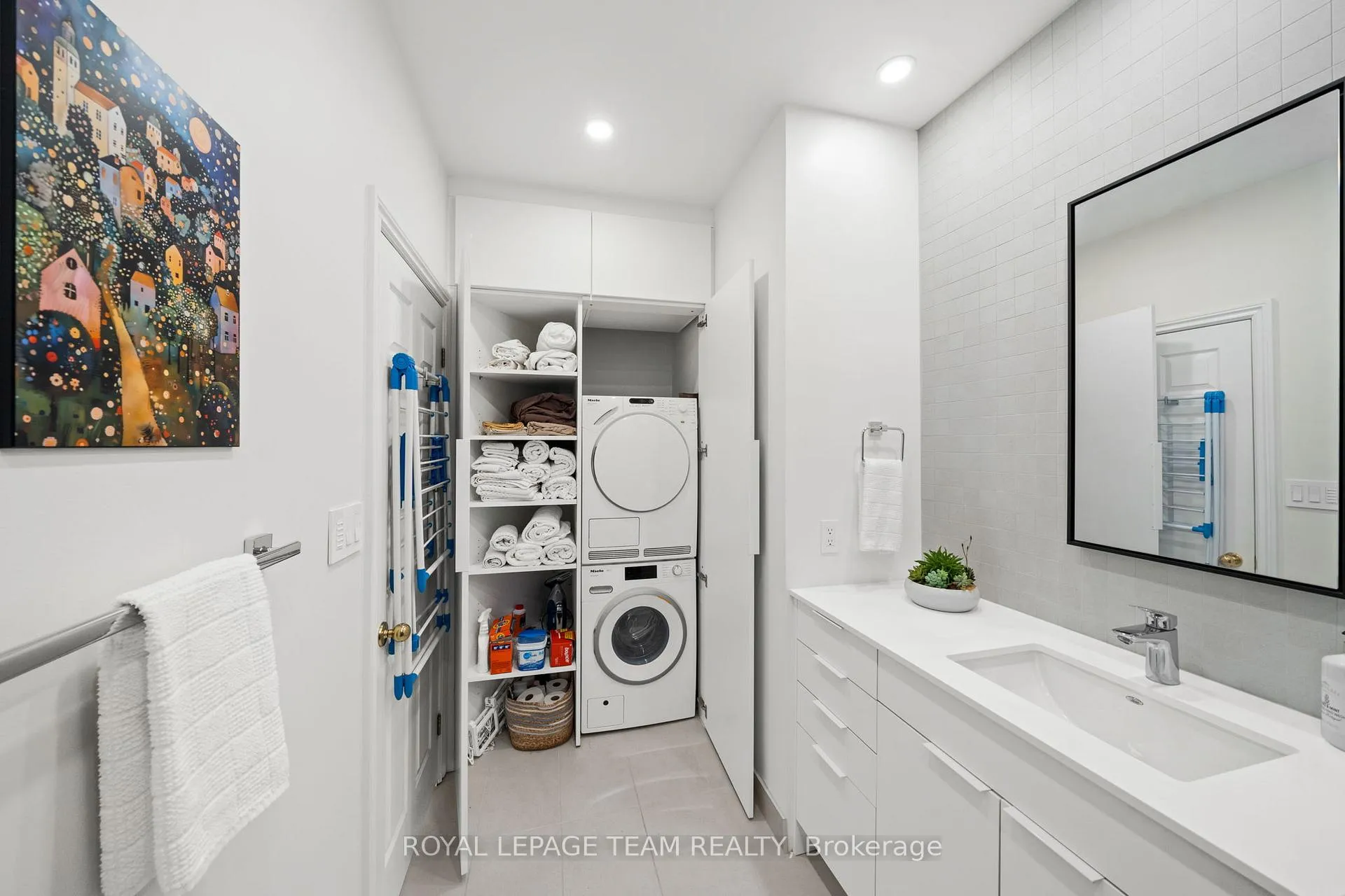 Photo 36 of 27 Gilmour Street, Ottawa, Ottawa Centre/Golden Triangle — HOMEH