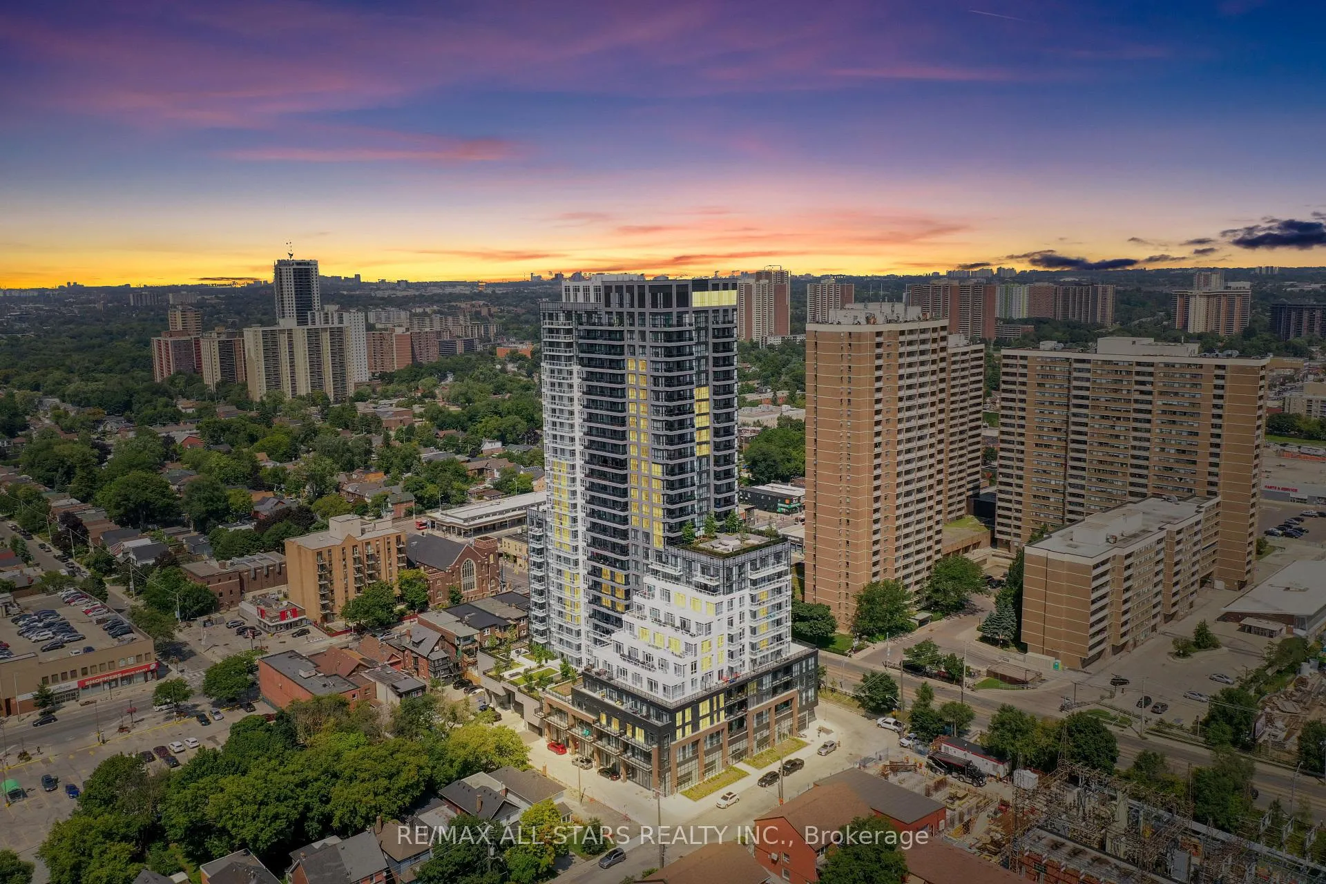 Photo 2 of Unit 2301, 286 Main Street, Toronto, East End-Danforth — HOMEH
