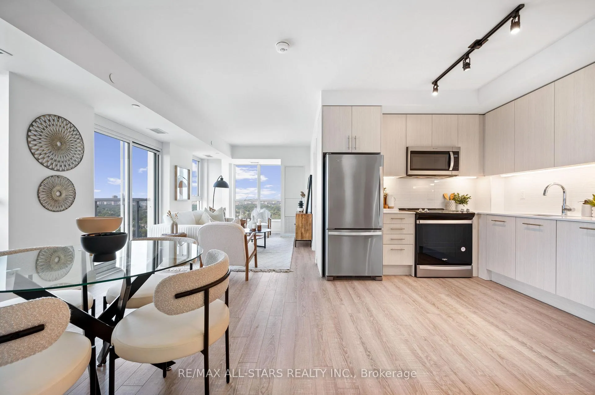 Photo 12 of Unit 2301, 286 Main Street, Toronto, East End-Danforth — HOMEH