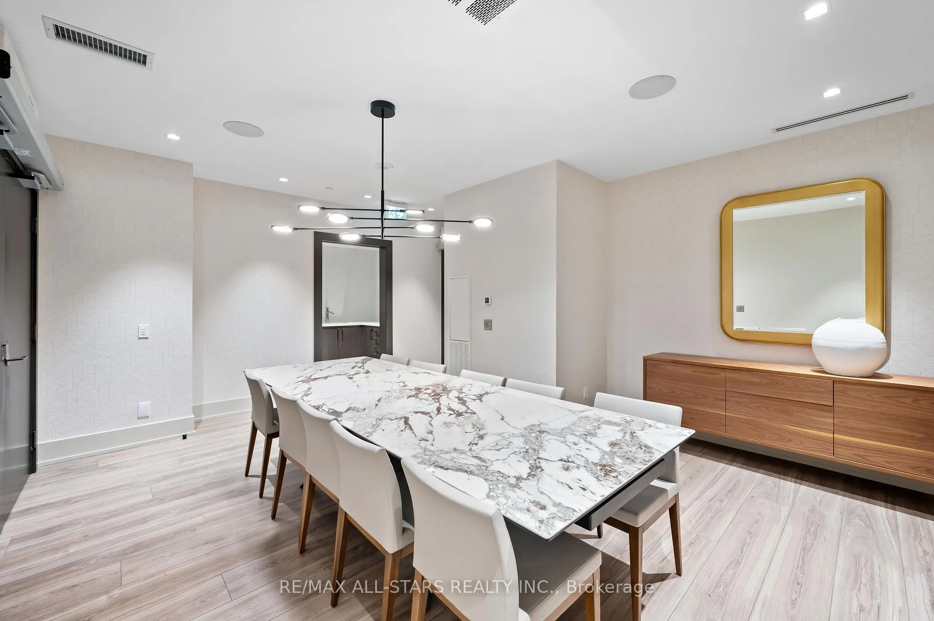 Photo 40 of Unit 2301, 286 Main Street, Toronto, East End-Danforth — HOMEH