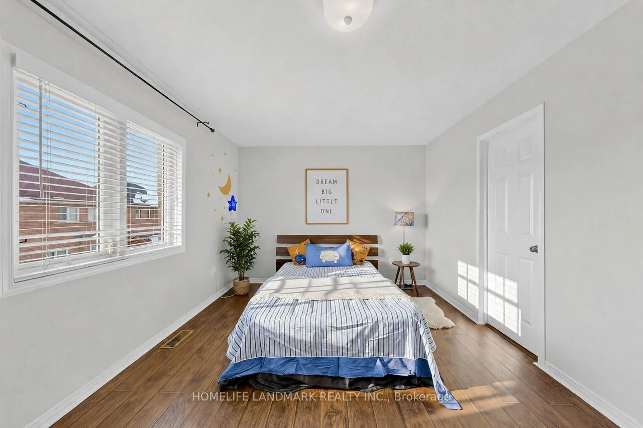 Photo 12 of 113 Guinevere Road, Markham, Cedarwood — HOMEH
