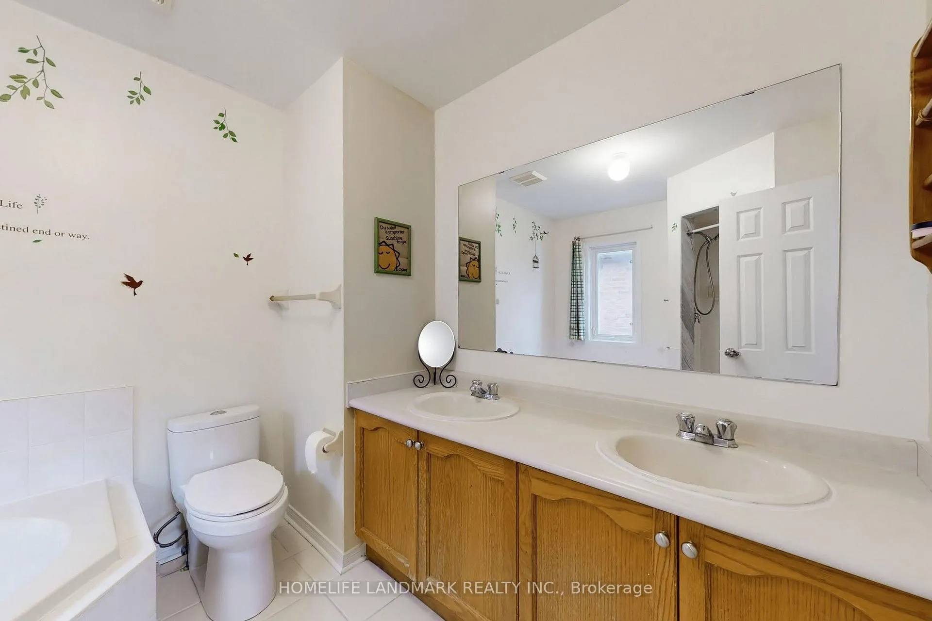 Photo 13 of 113 Guinevere Road, Markham, Cedarwood — HOMEH