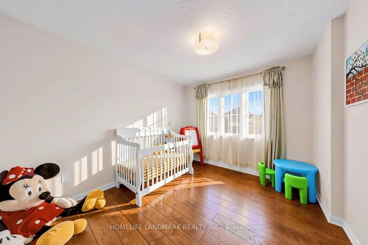 Photo 15 of 113 Guinevere Road, Markham, Cedarwood — HOMEH