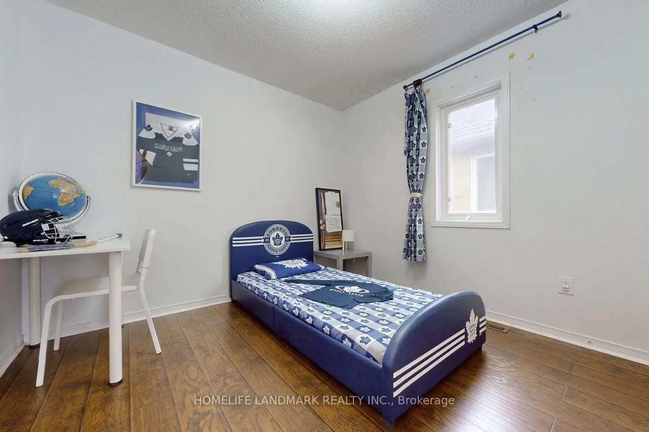 Photo 17 of 113 Guinevere Road, Markham, Cedarwood — HOMEH